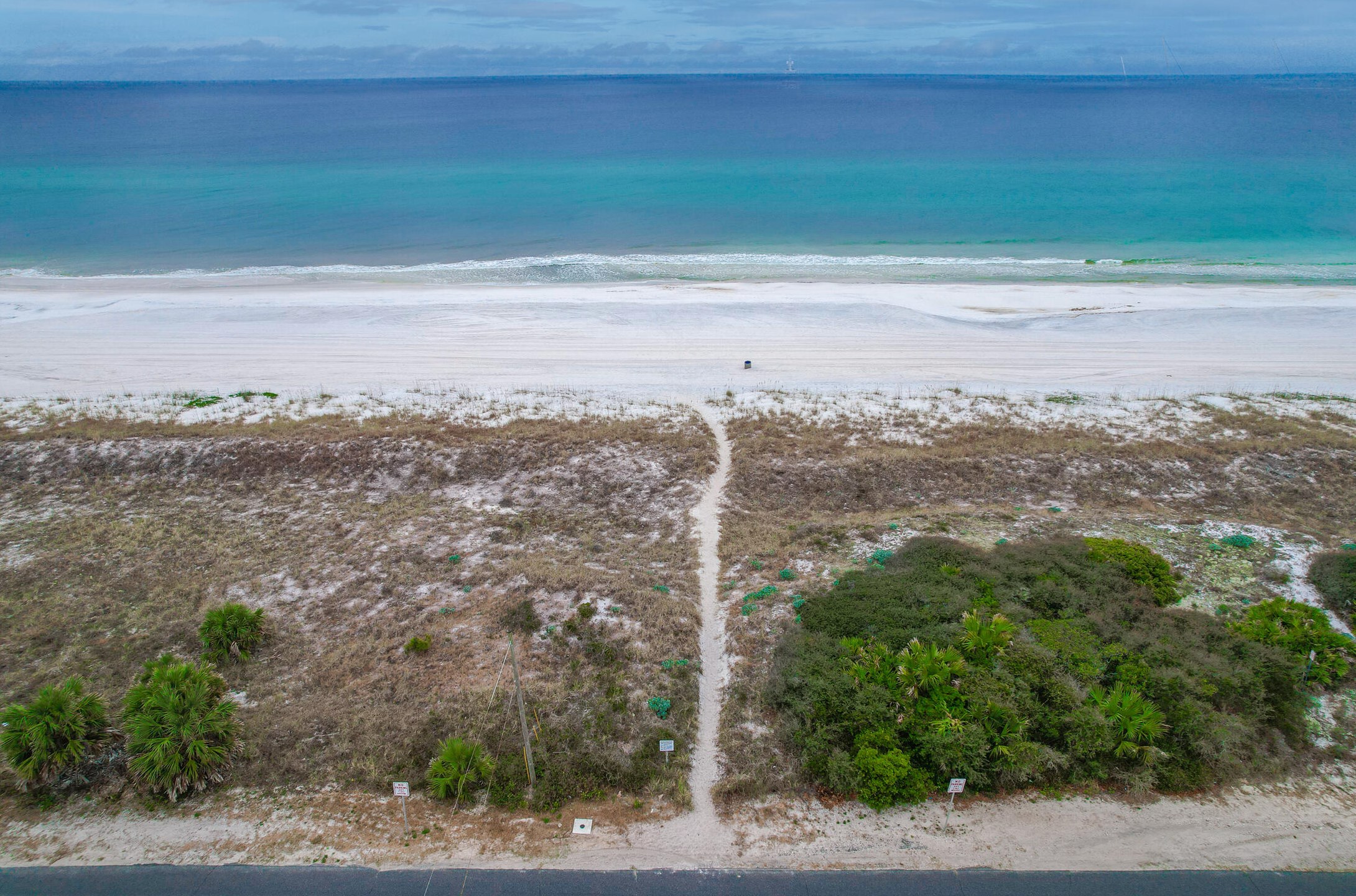 204 3 St, Panama City FL 32401-4832 exterior