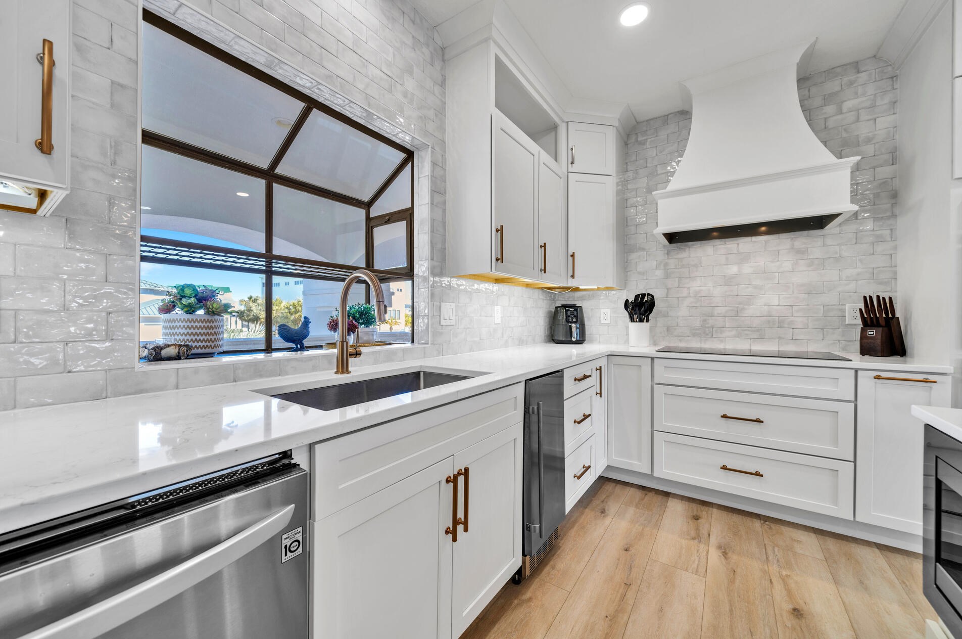 602 Magnolia Dr, Destin FL 32541-3158 exterior