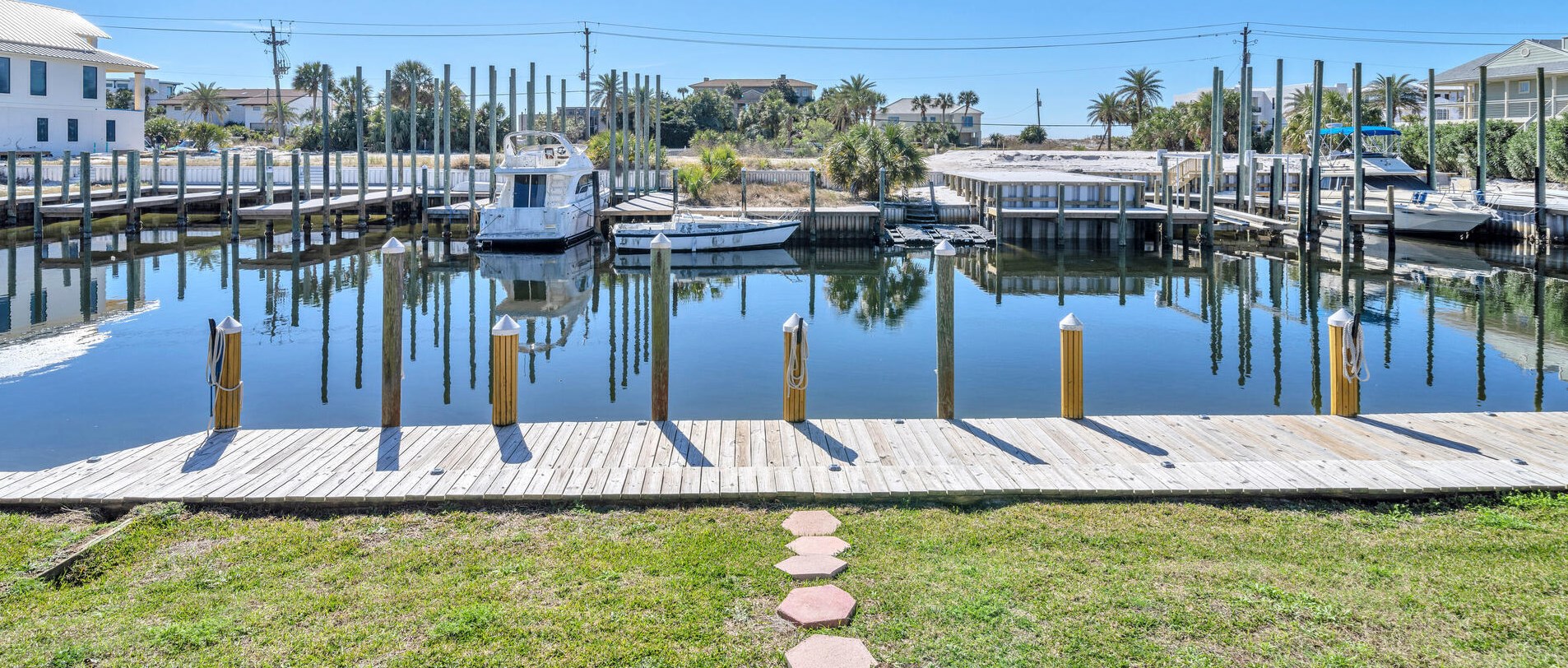 602 Magnolia Dr, Destin FL 32541-3158 exterior