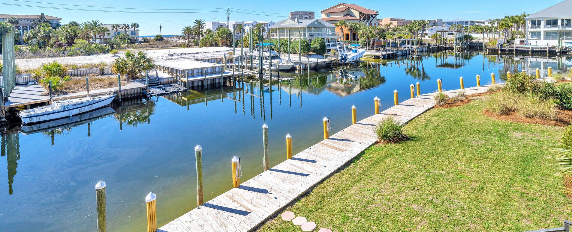 602 Magnolia Dr, Destin FL 32541-3158 exterior