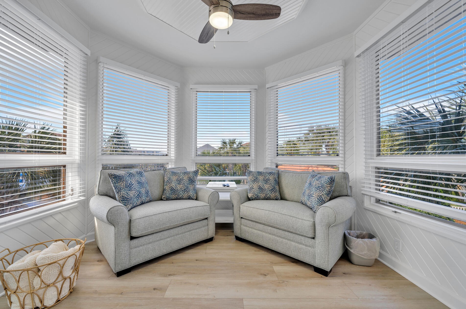 602 Magnolia Dr, Destin FL 32541-3158 exterior