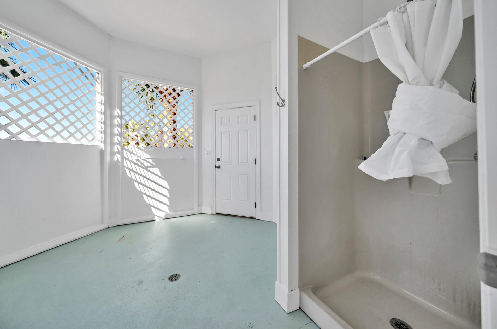 602 Magnolia Dr, Destin FL 32541-3158 exterior