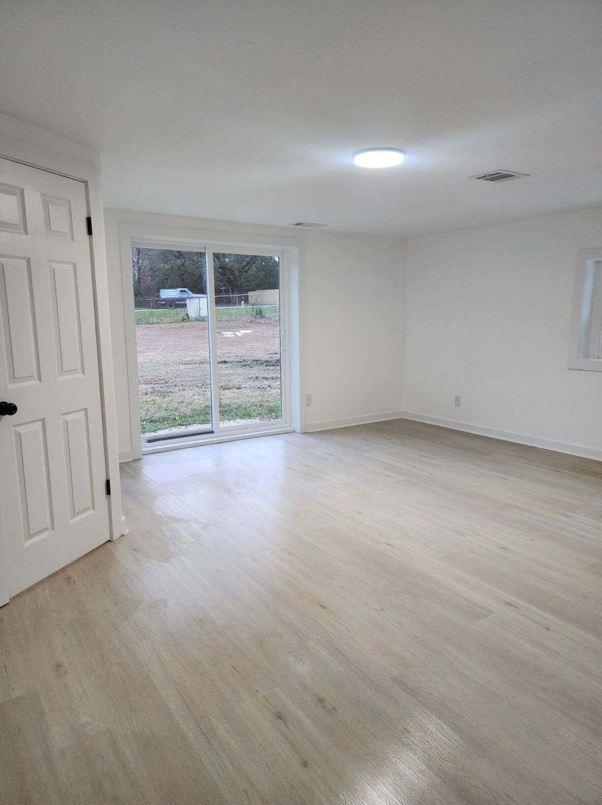 1853 Wadsworth Rd, Crestview FL  32531-9300 exterior
