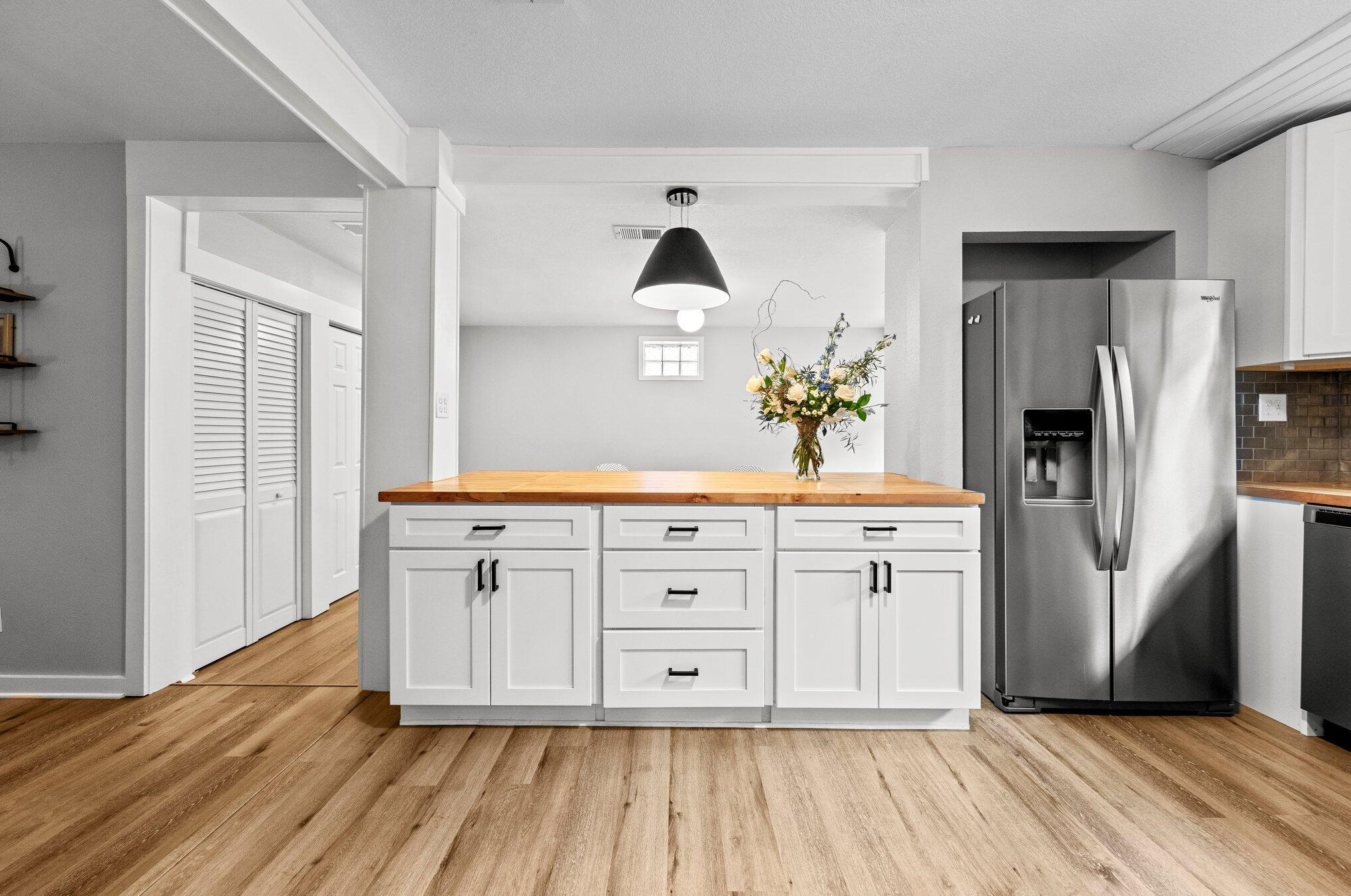 24 Bay Dr, Fort Walton Beach FL  32548-5166 exterior