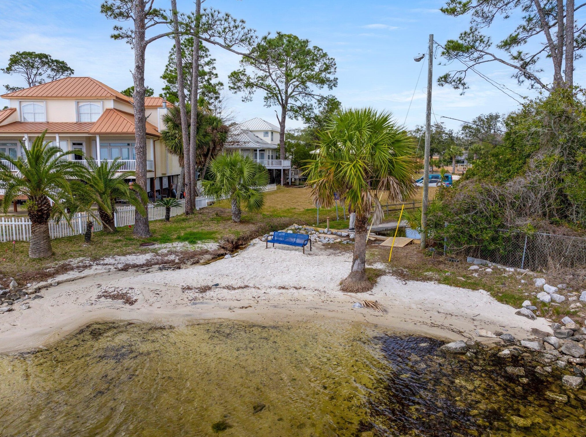 24 Bay Dr, Fort Walton Beach FL  32548-5166 exterior