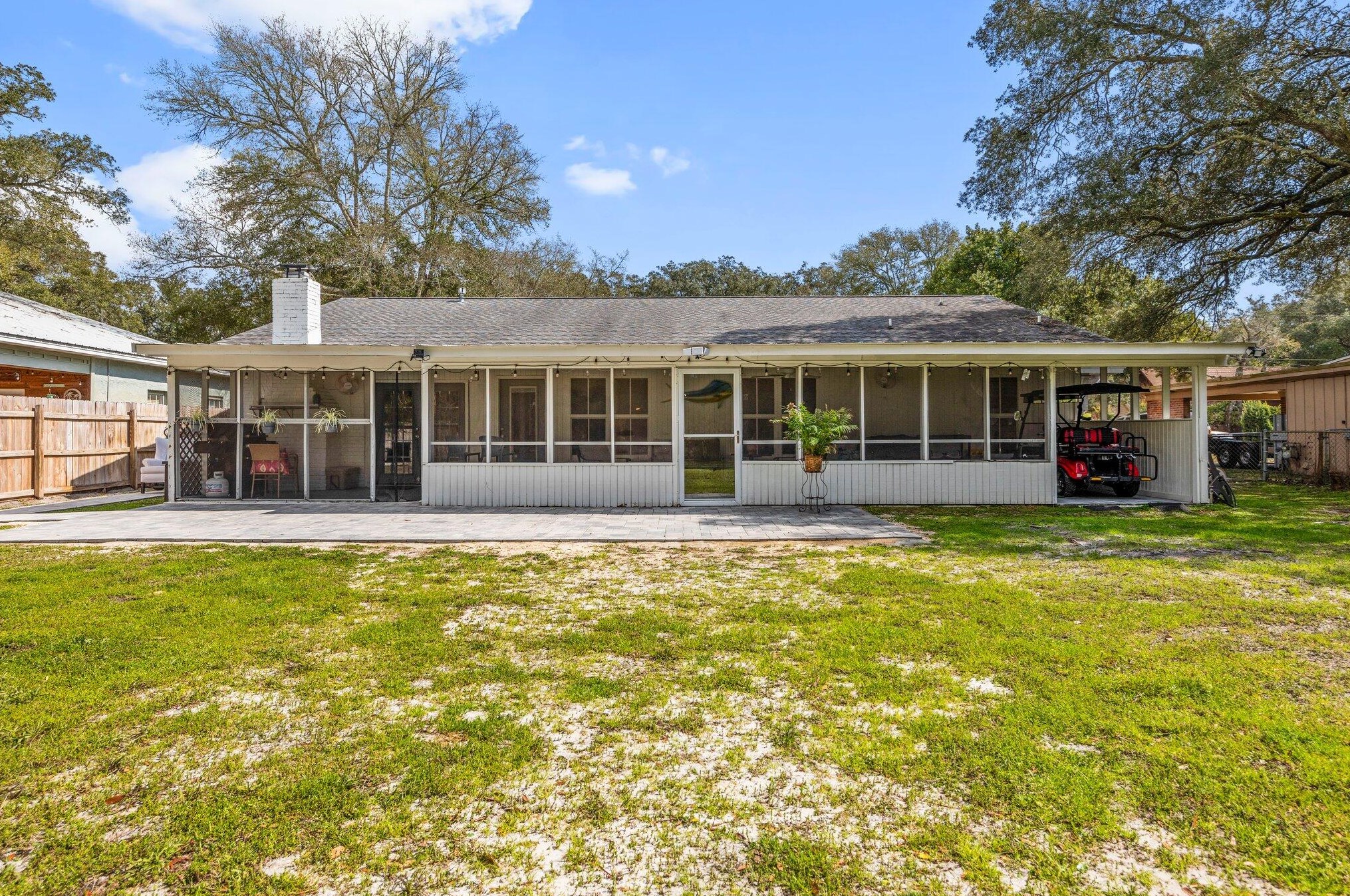 24 Bay Dr, Fort Walton Beach FL  32548-5166 exterior