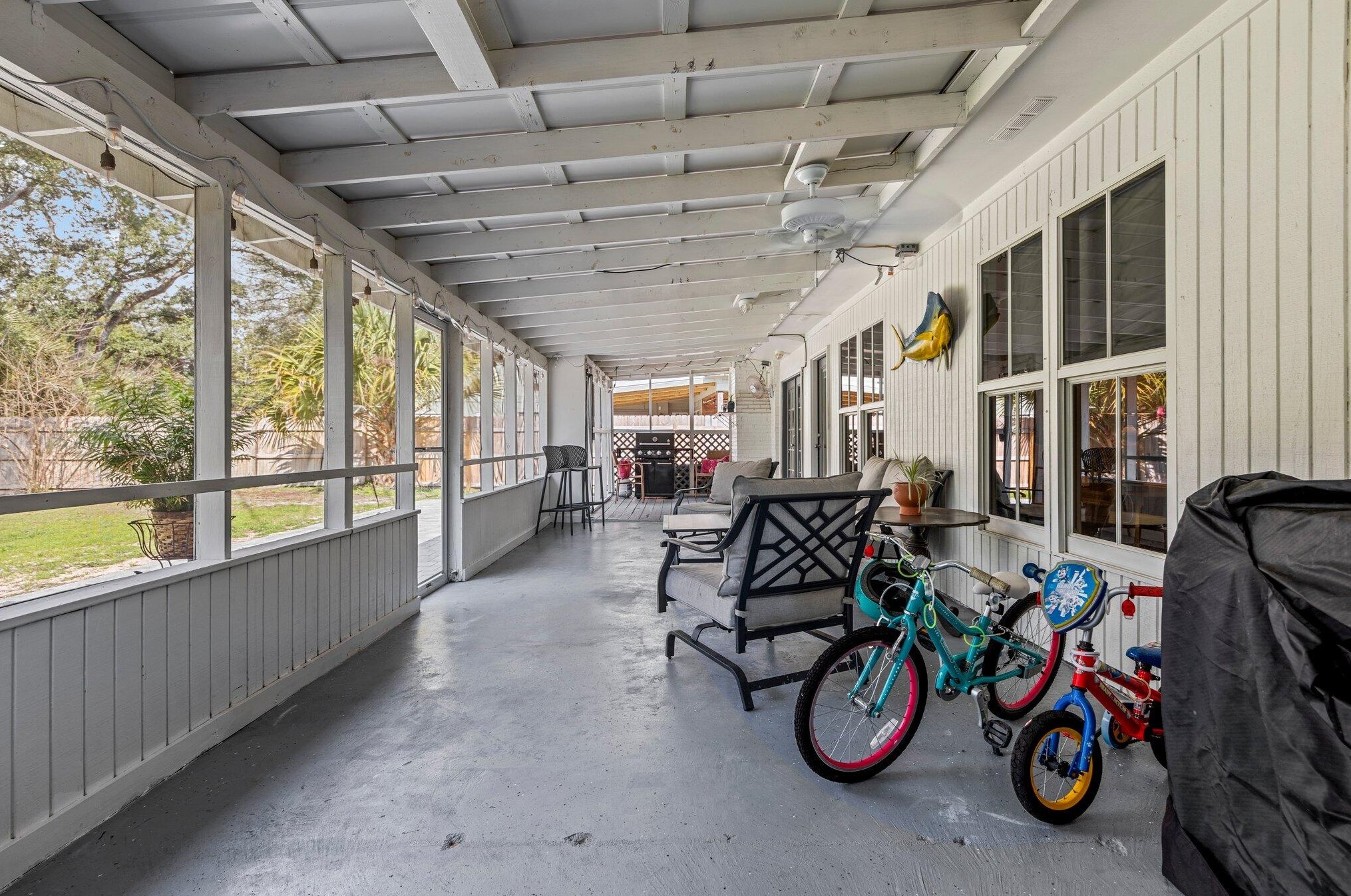 24 Bay Dr, Fort Walton Beach FL  32548-5166 exterior