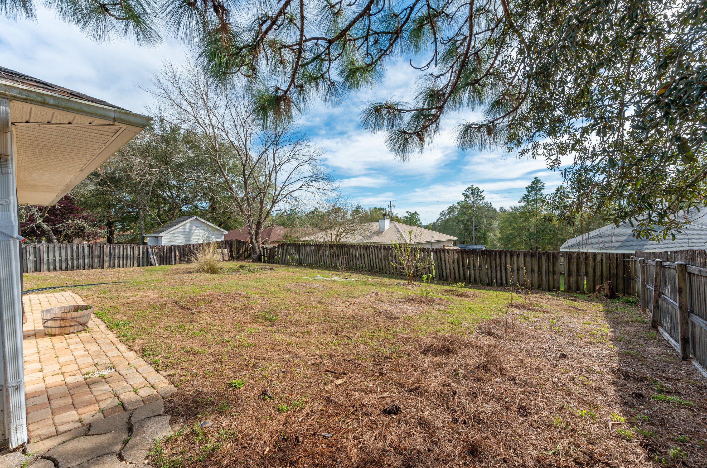 396 Riverchase Blvd, Crestview FL  32536-4297 exterior