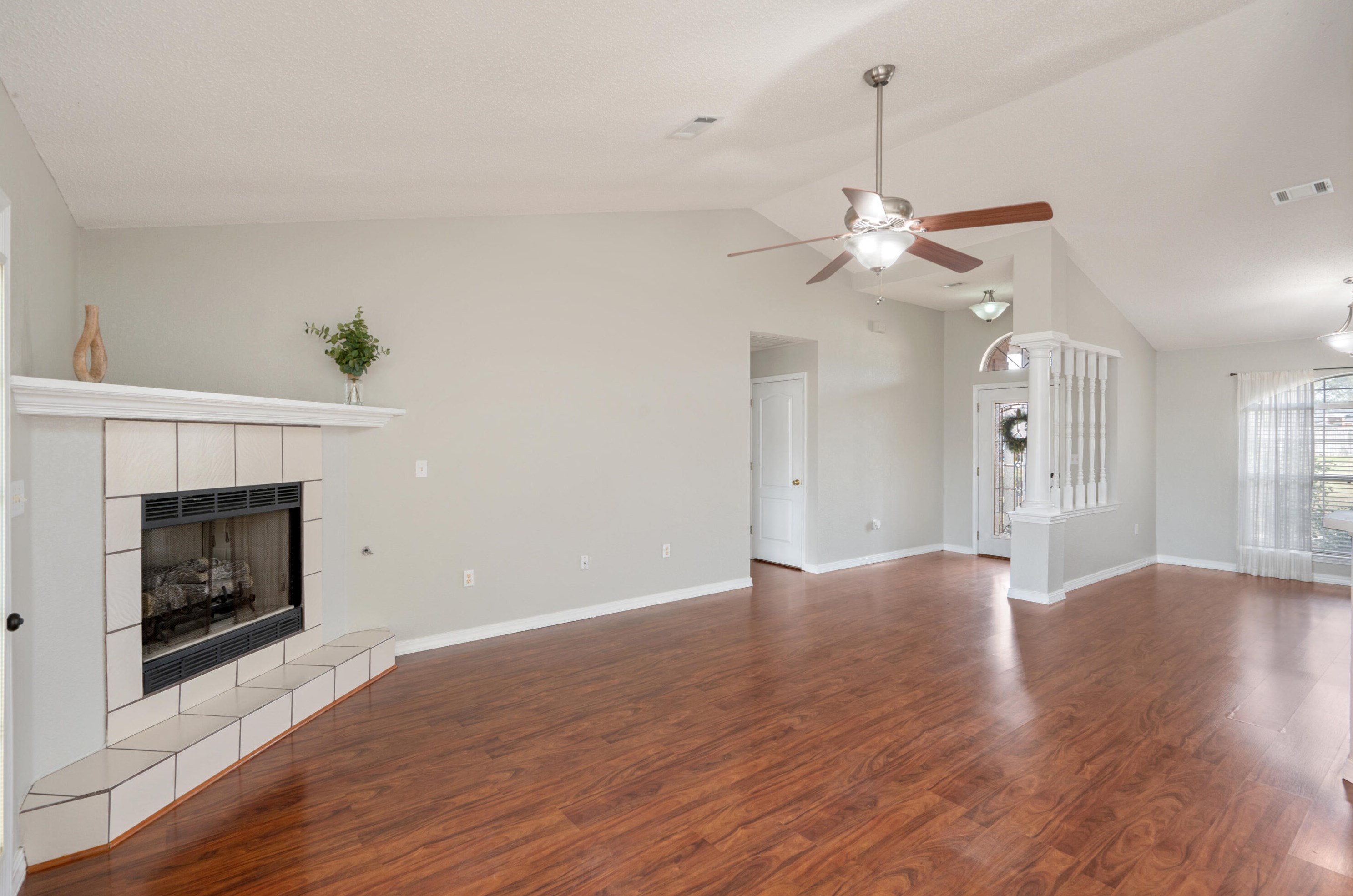 396 Riverchase Blvd, Crestview FL  32536-4297 exterior