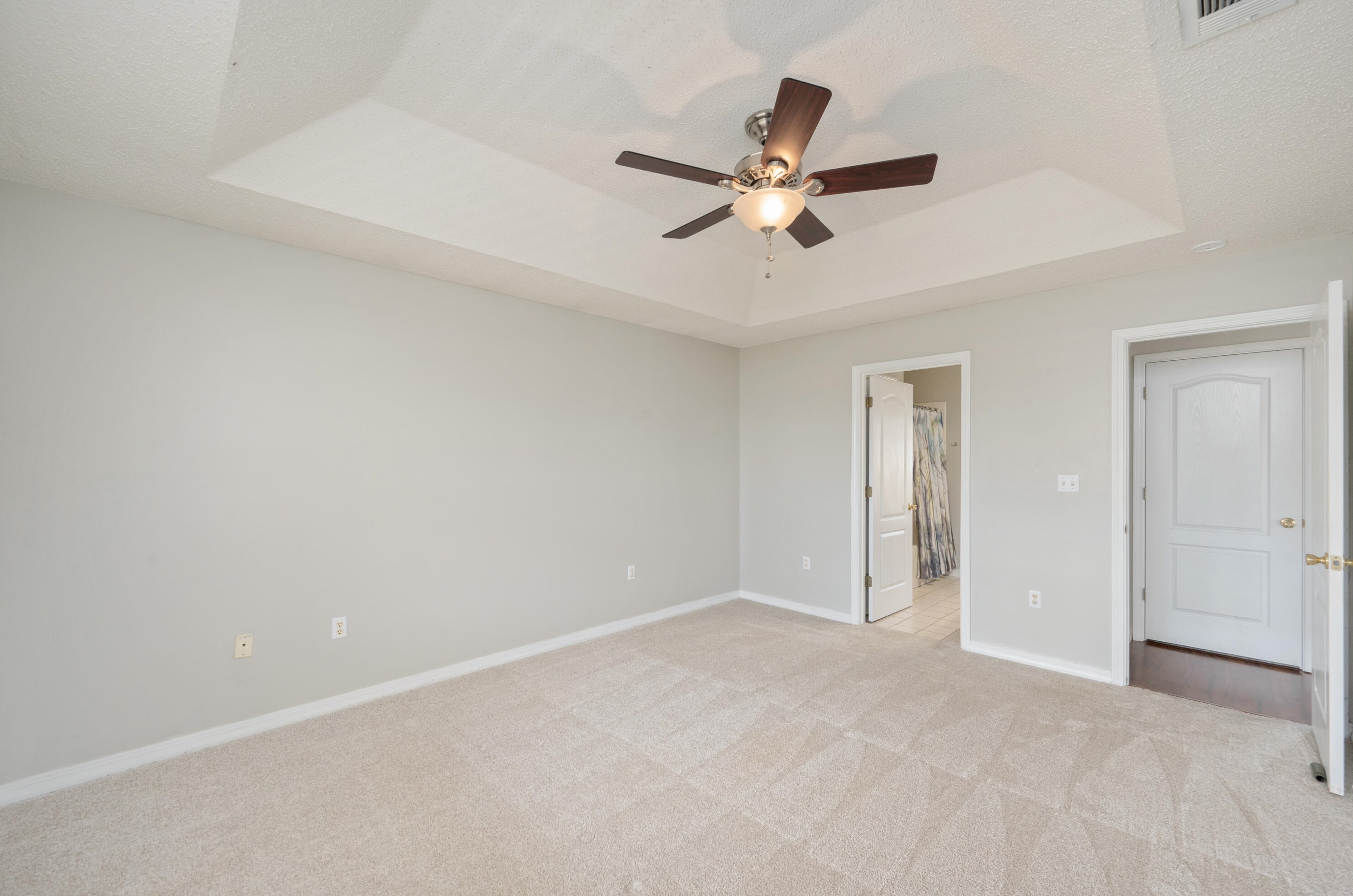 396 Riverchase Blvd, Crestview FL  32536-4297 exterior