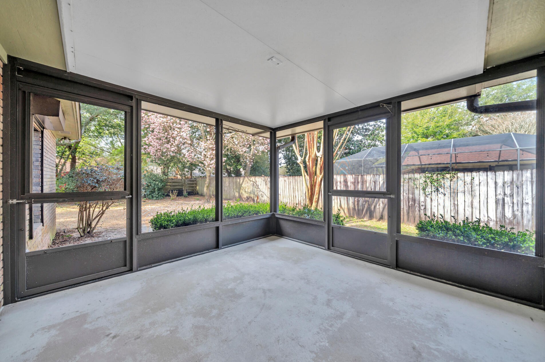 512 Samana Way, Niceville FL  32578-4015 exterior