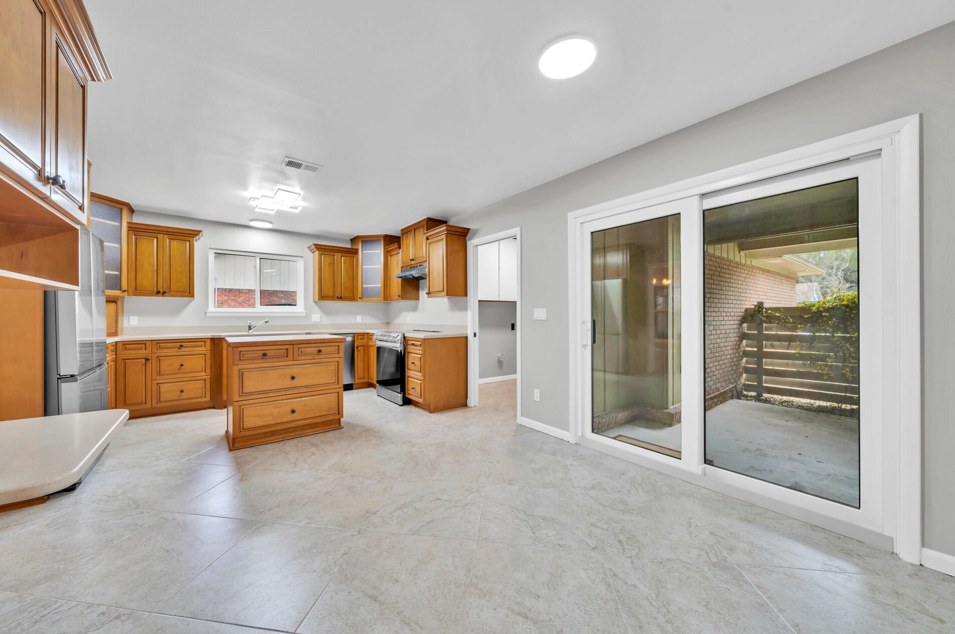 512 Samana Way, Niceville FL  32578-4015 exterior