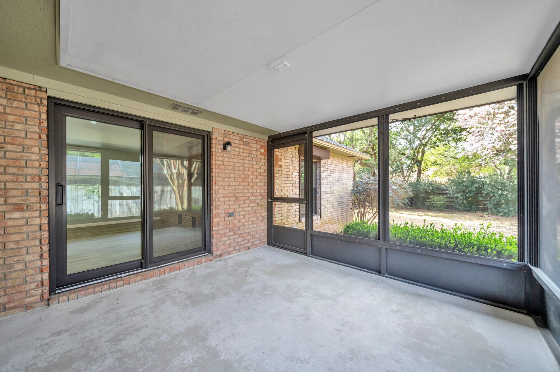 512 Samana Way, Niceville FL  32578-4015 exterior