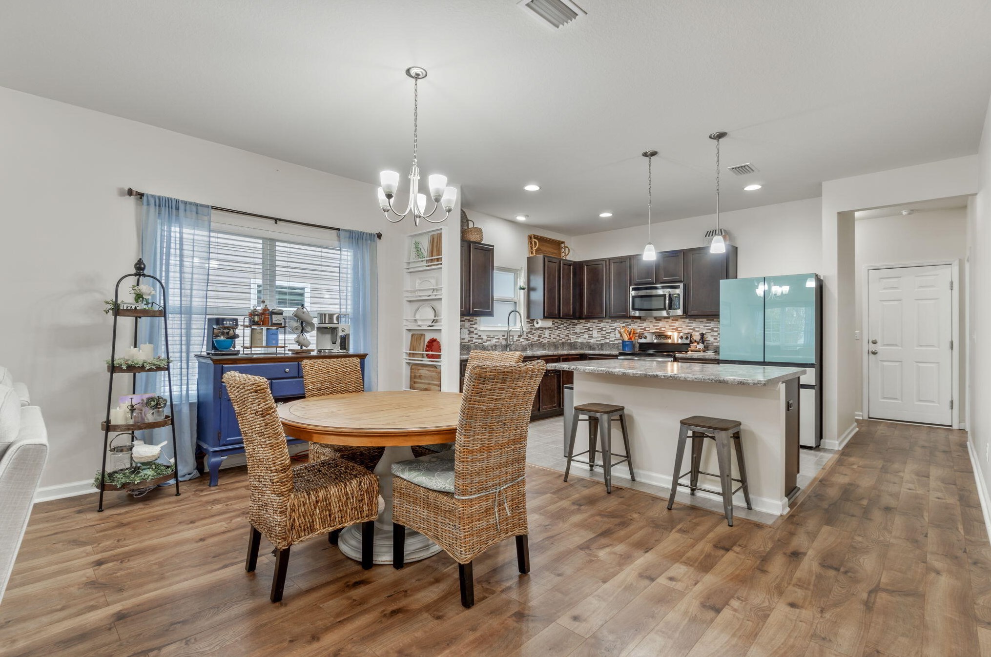 97 Nelly St, Freeport FL  32439-7615 exterior