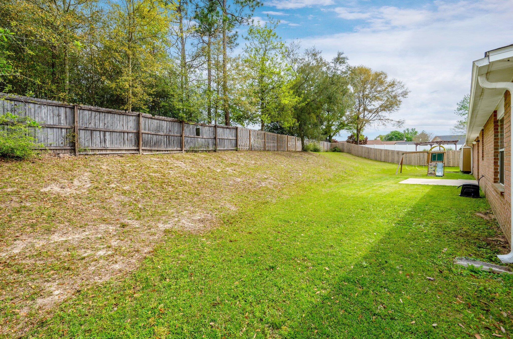 1246 Northview Dr, Crestview FL  32536-2211 exterior