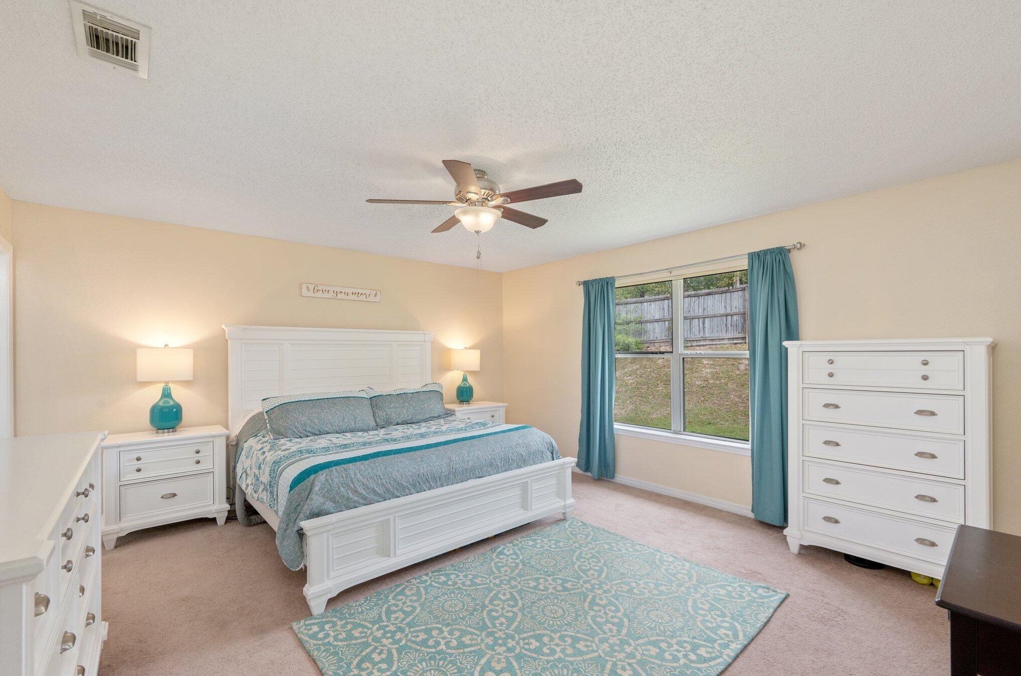 1246 Northview Dr, Crestview FL  32536-2211 exterior