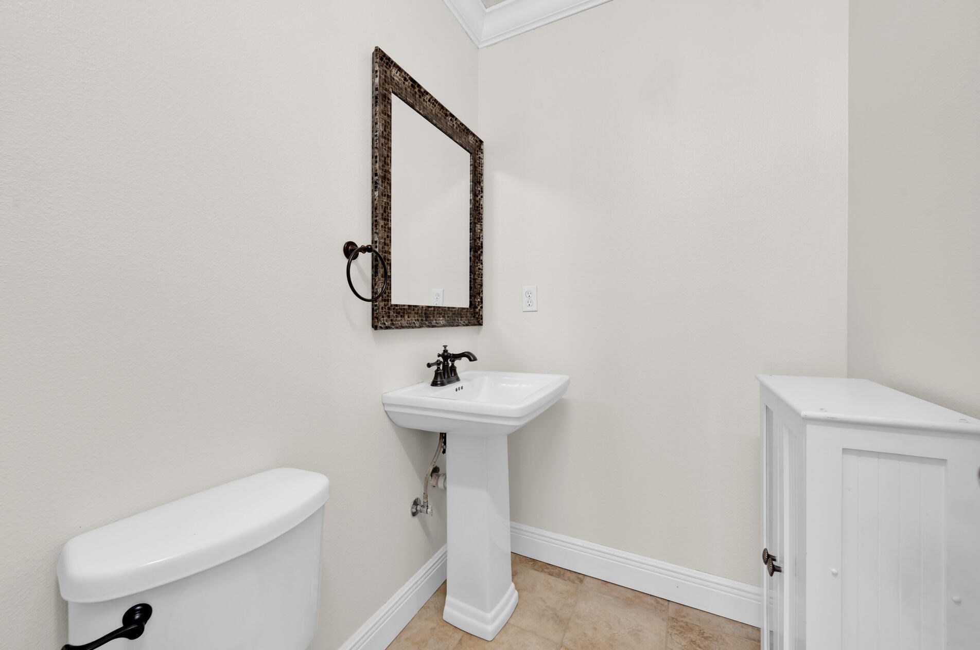 209 Santa Barbara Ave, Santa Rosa Beach FL  32459-4023 exterior