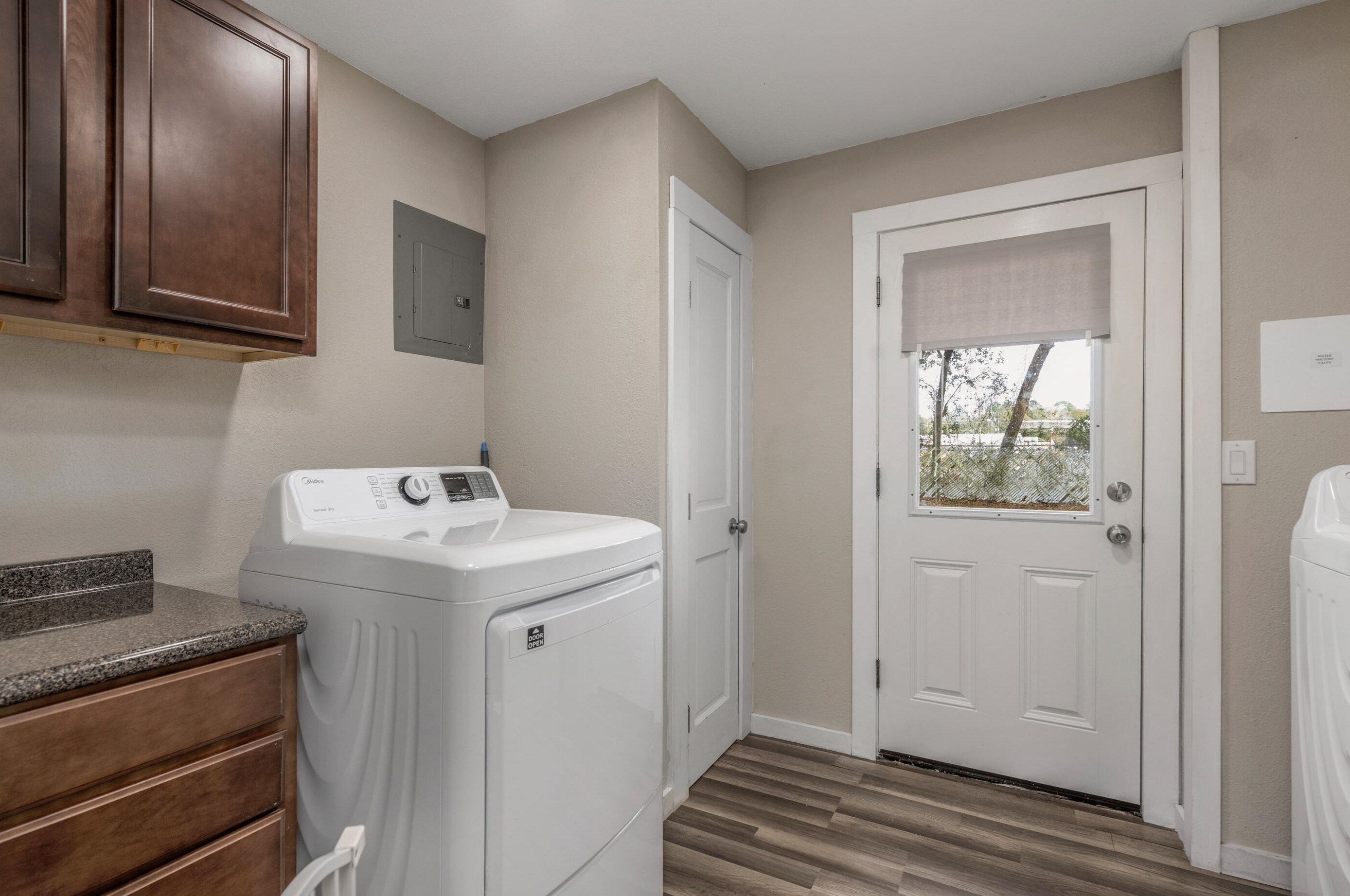 6098 Syrcle Ave, Milton FL  32570-3433 exterior