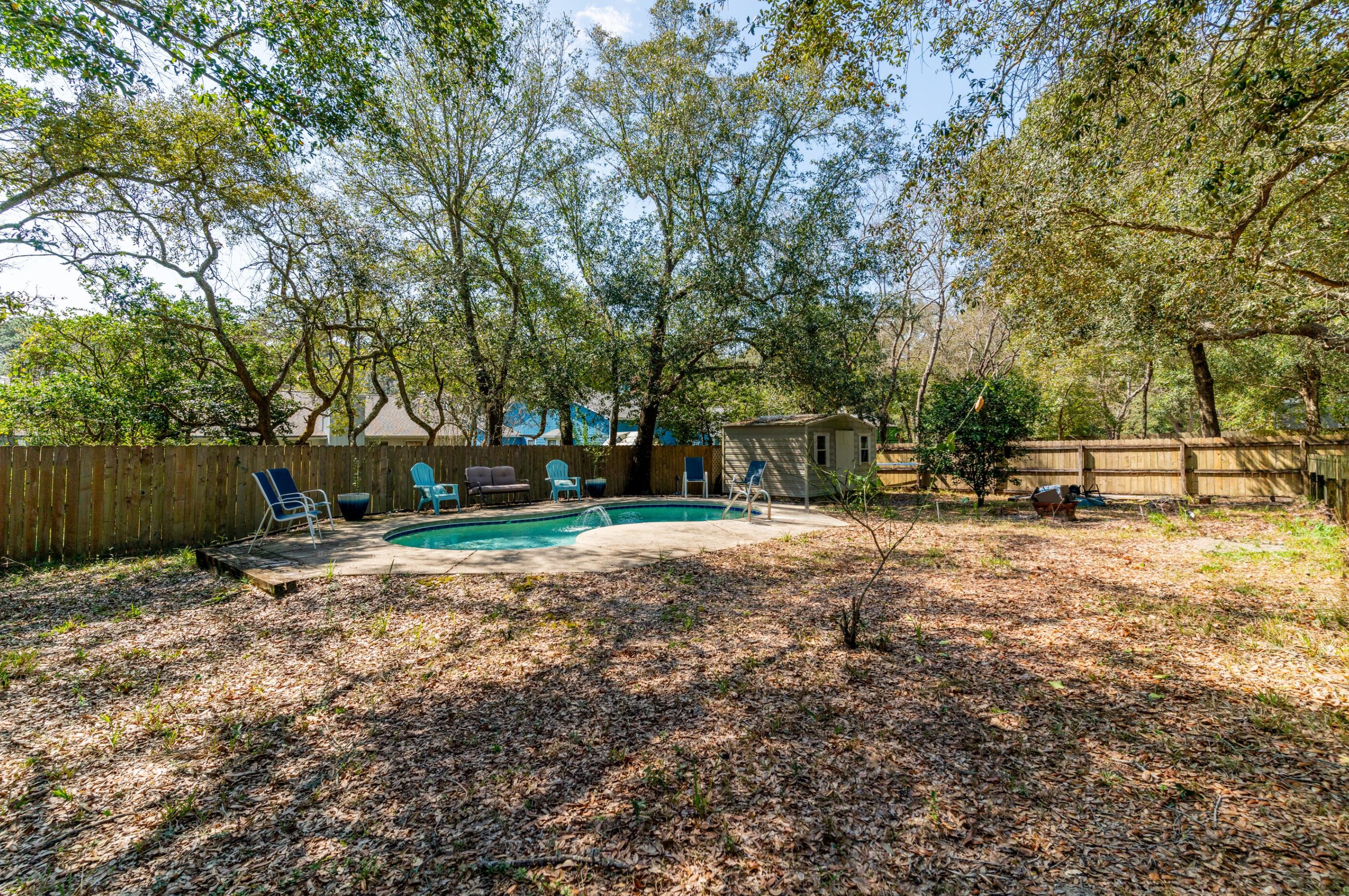 944 Ridgewood Way, Niceville FL  32578-4207 exterior