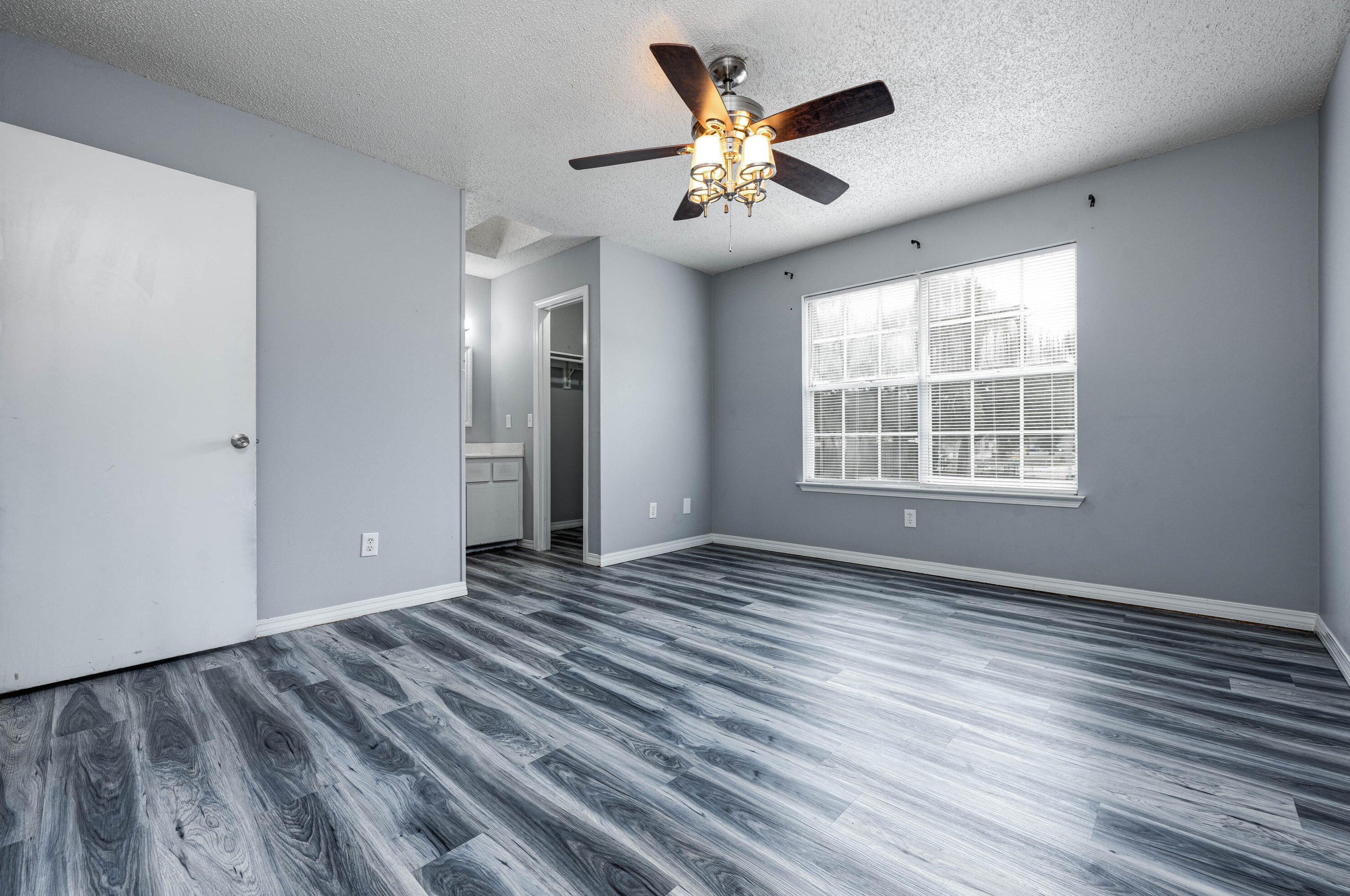 621 Lloyd St, Fort Walton Beach FL 32547-7121 exterior