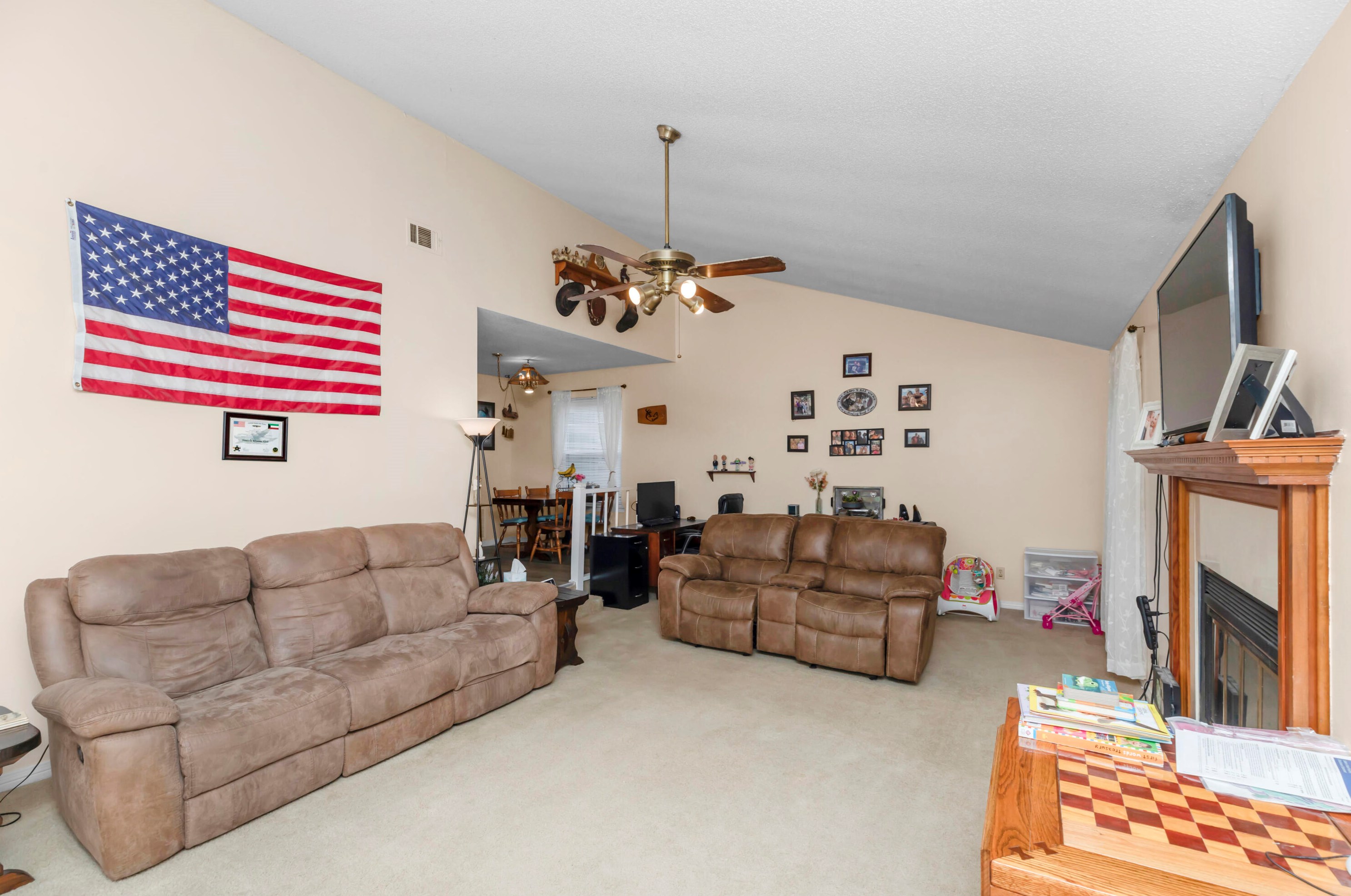 231 Seville Cir, Mary Esther FL  32569-1472 exterior