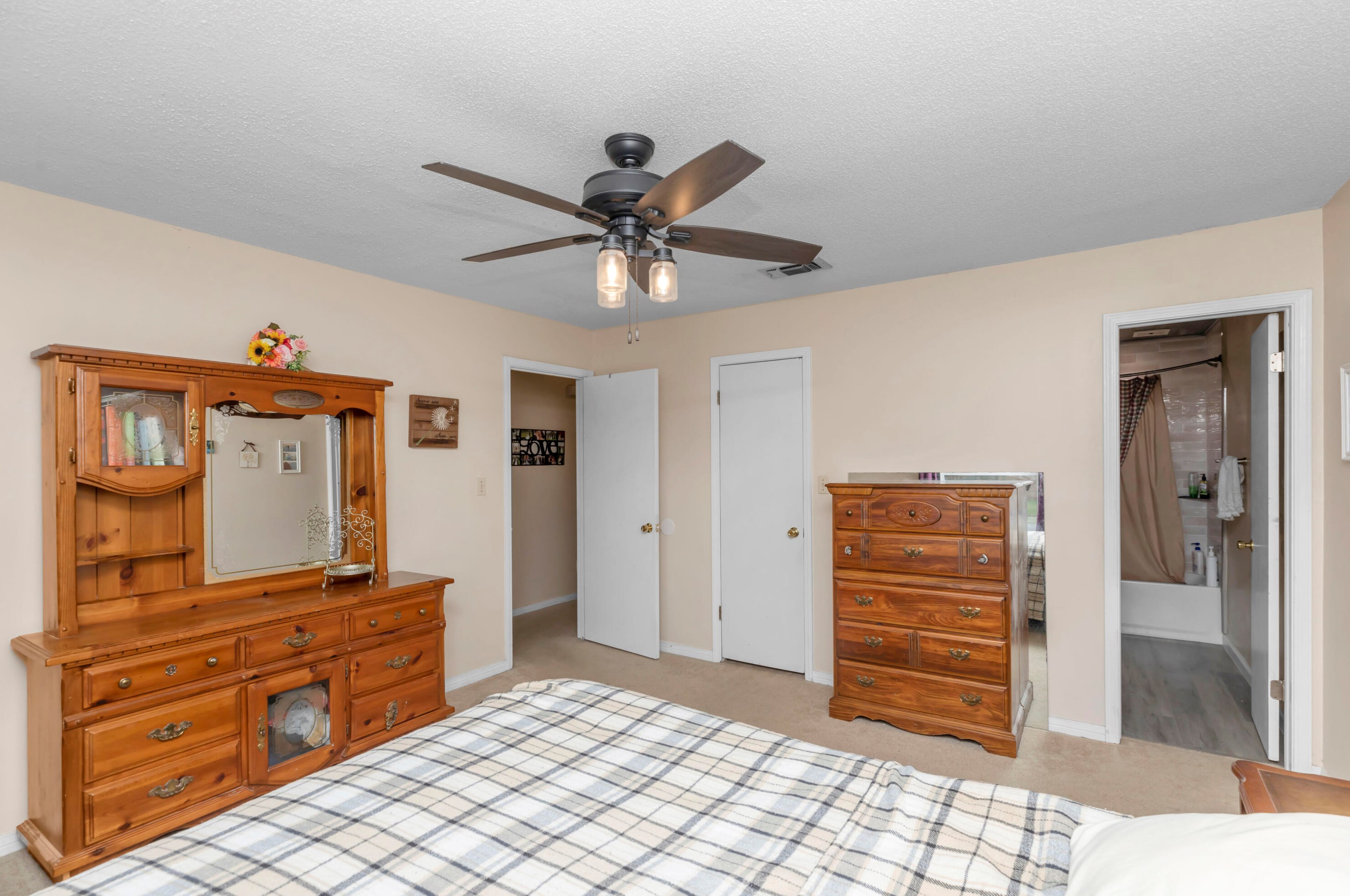 231 Seville Cir, Mary Esther FL  32569-1472 exterior