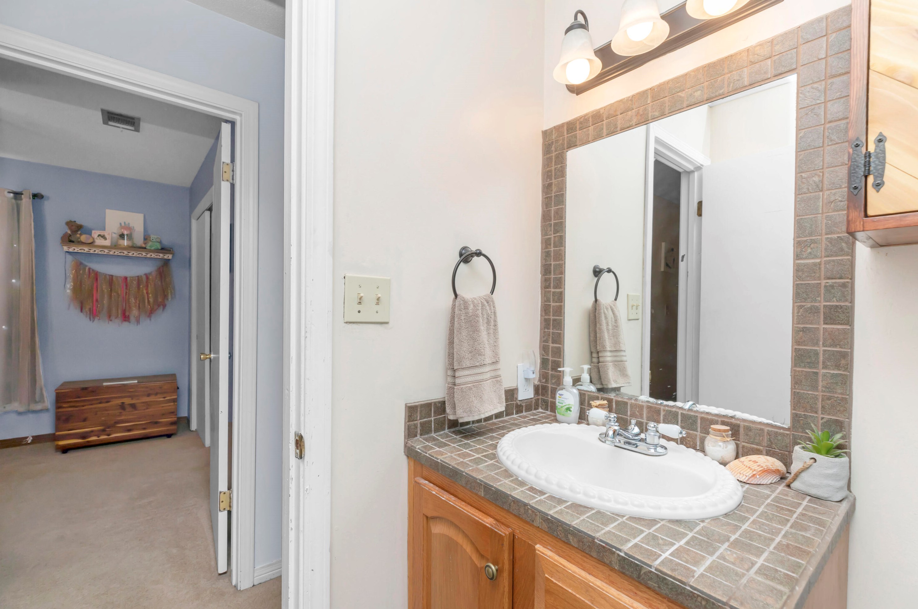 231 Seville Cir, Mary Esther FL  32569-1472 exterior