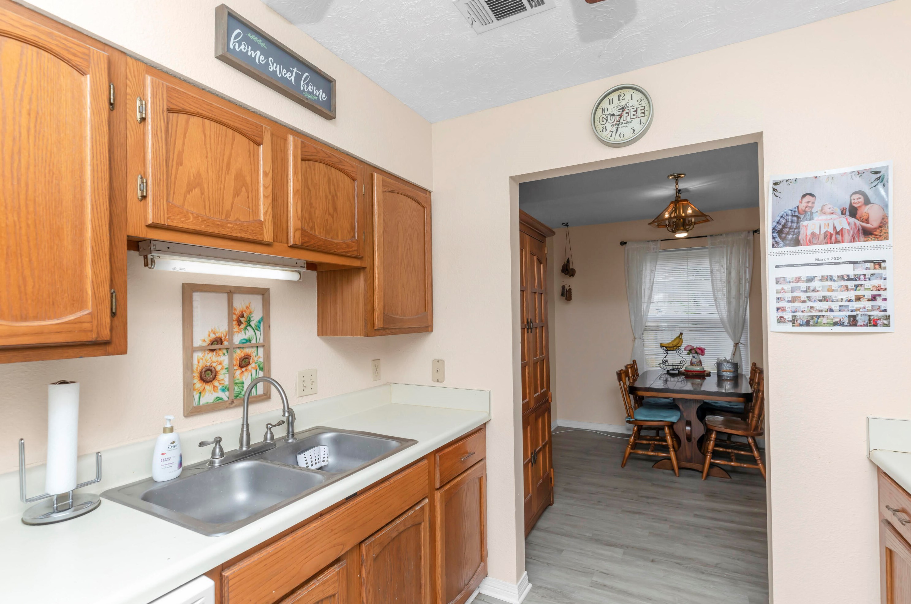 231 Seville Cir, Mary Esther FL  32569-1472 exterior