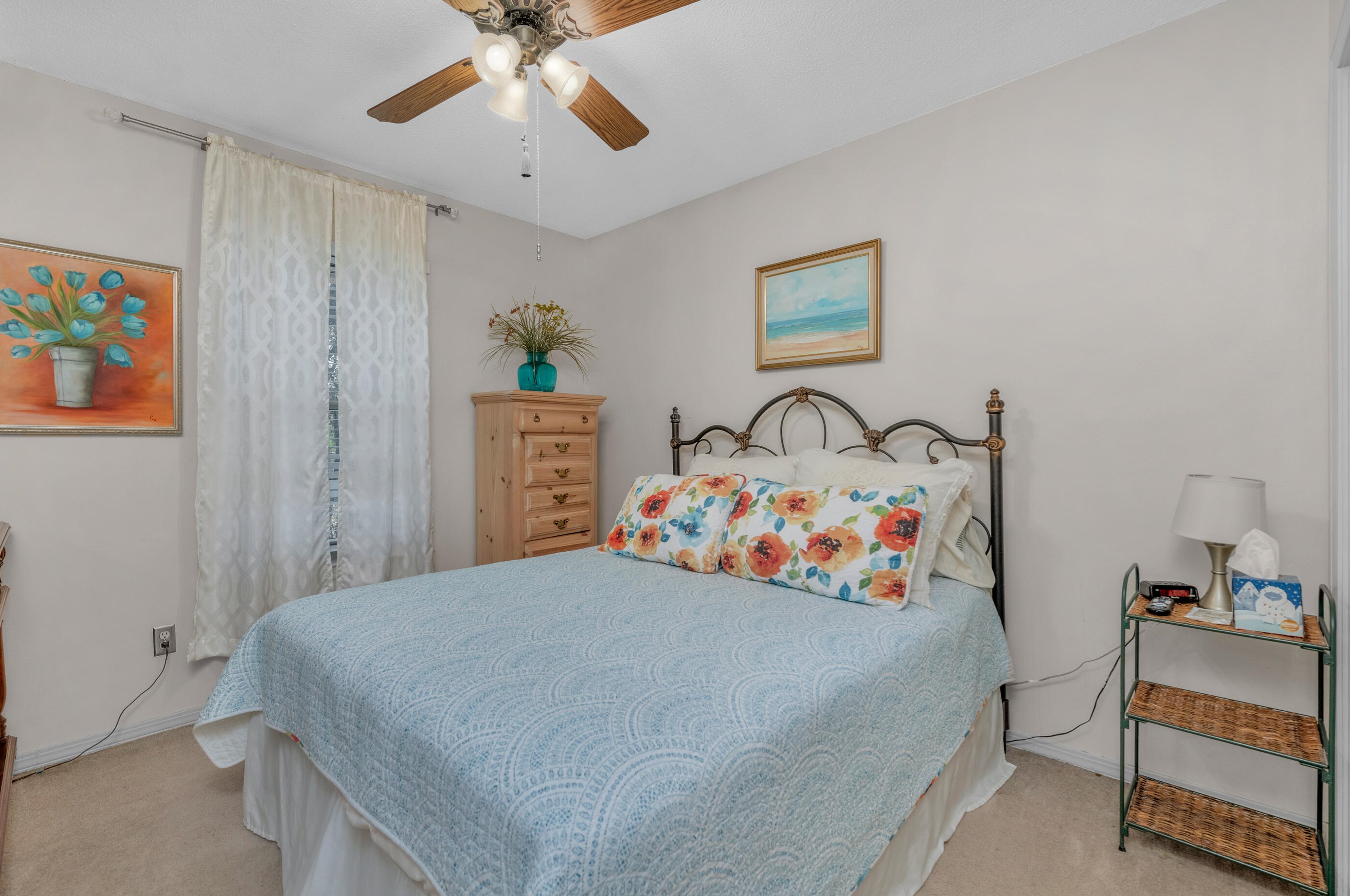 2 Shamrock Dr, Mary Esther FL  32569-1869 exterior