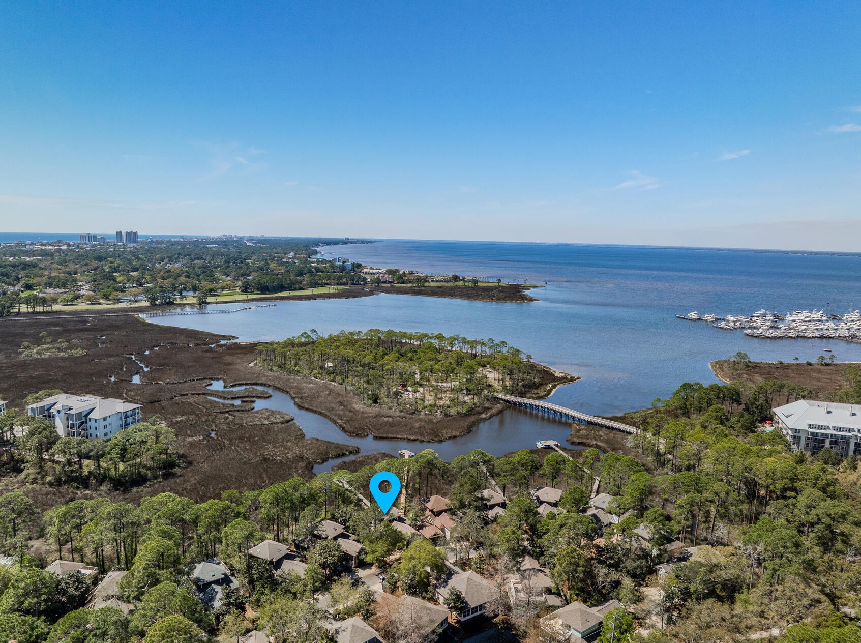 8868 Baypine Dr, Destin FL 32550-7827 exterior