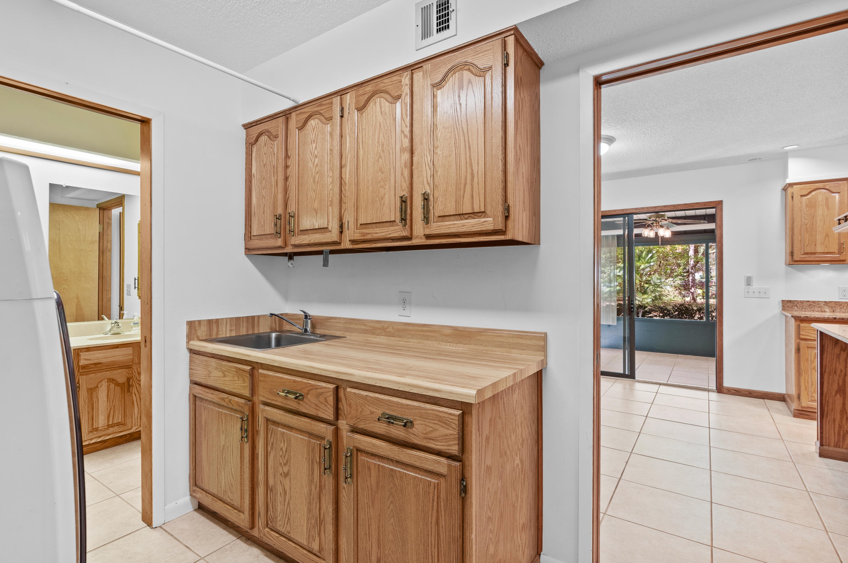 214 Wava Ave, Niceville FL  32578-1718 exterior