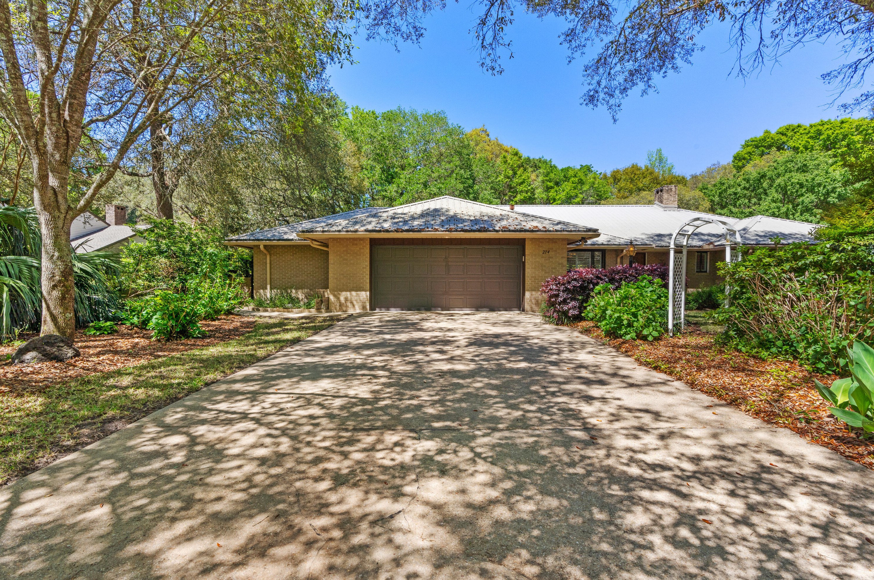214 Wava Ave, Niceville FL  32578-1718 exterior