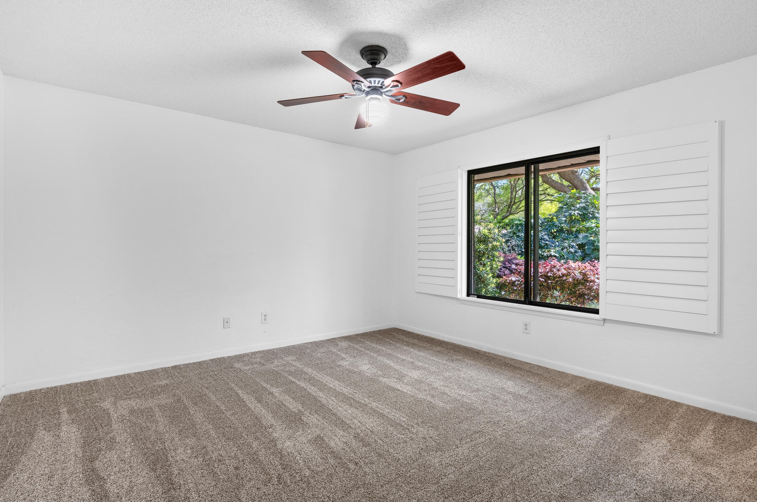 214 Wava Ave, Niceville FL  32578-1718 exterior