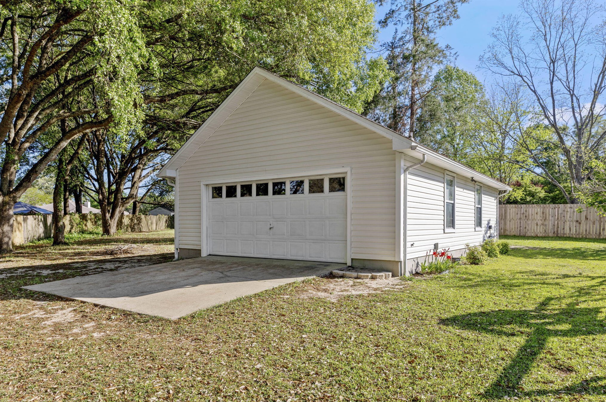 5810 Frances St, Crestview FL  32539-7114 exterior