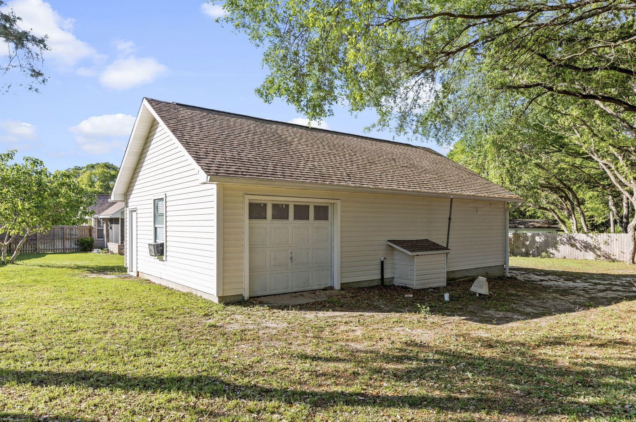 5810 Frances St, Crestview FL  32539-7114 exterior