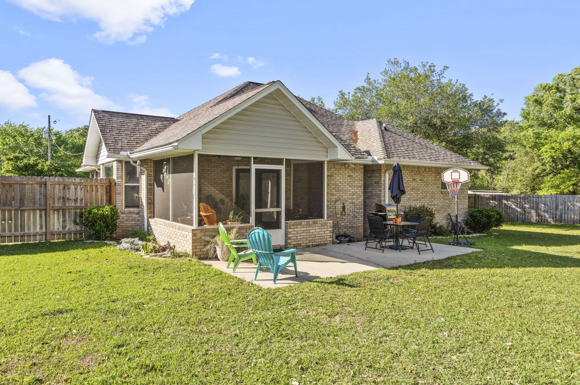 5810 Frances St, Crestview FL  32539-7114 exterior