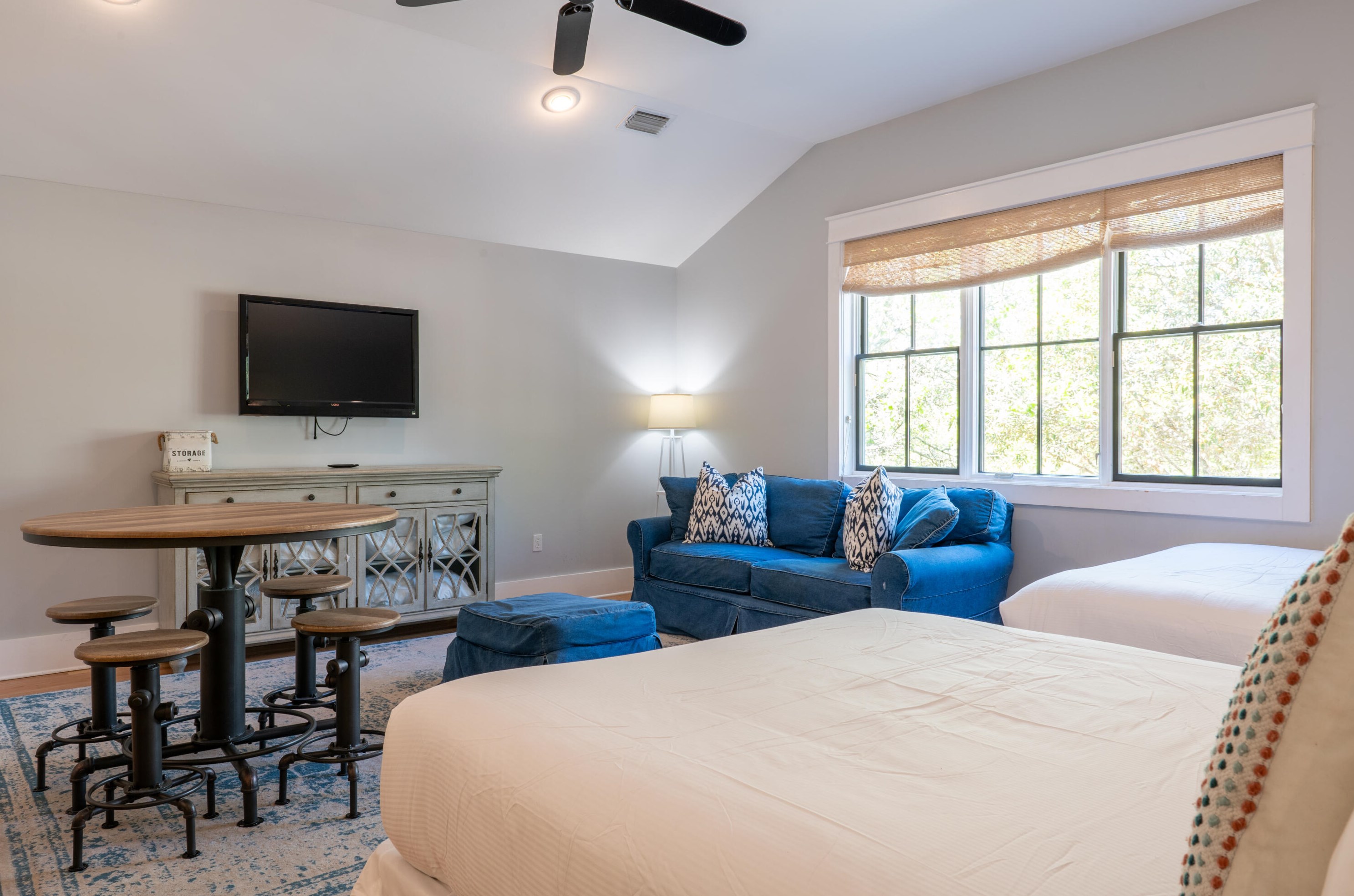 13 Lk District Ln, Santa Rosa Beach FL  32459-2832 exterior