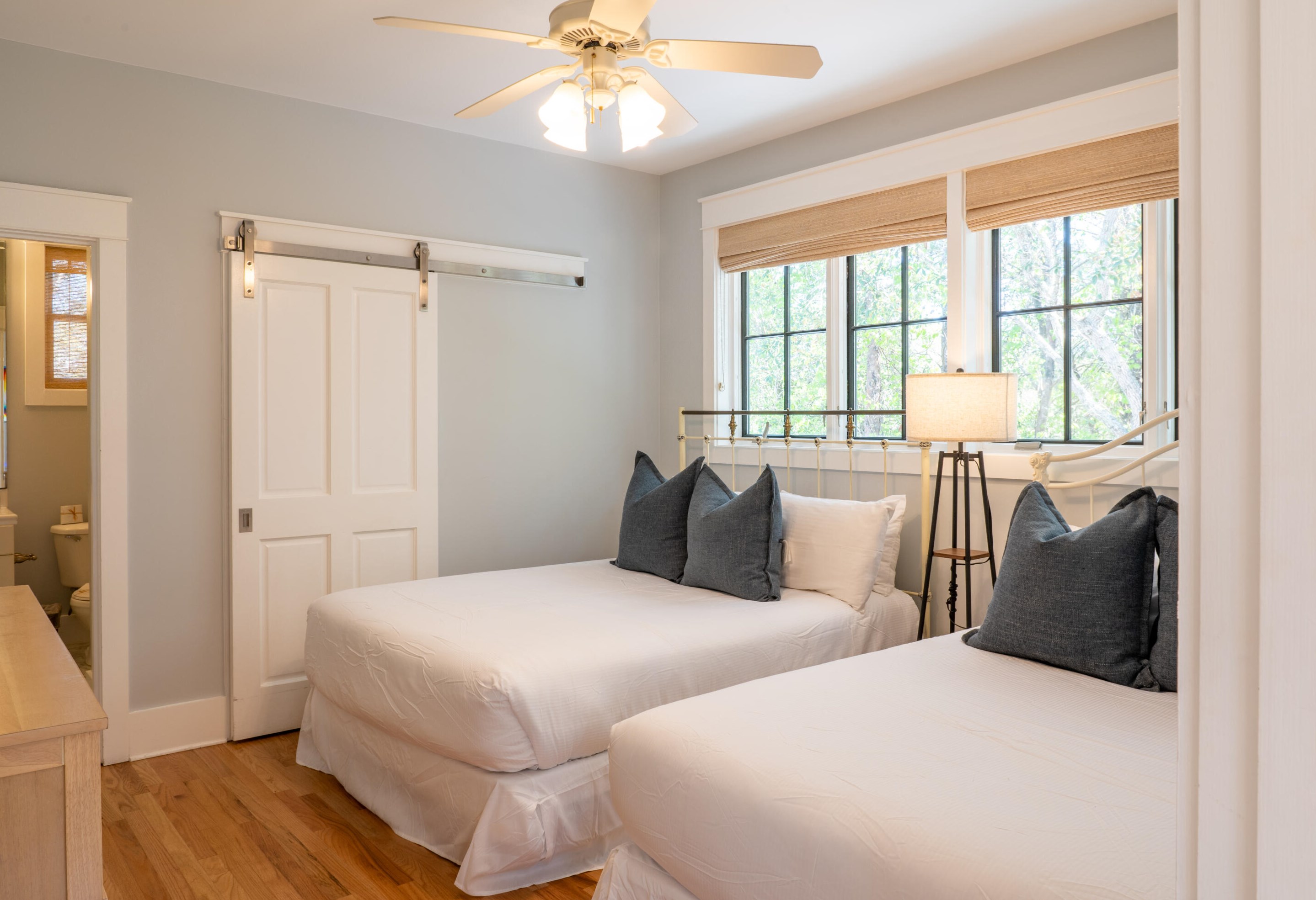 13 Lk District Ln, Santa Rosa Beach FL  32459-2832 exterior