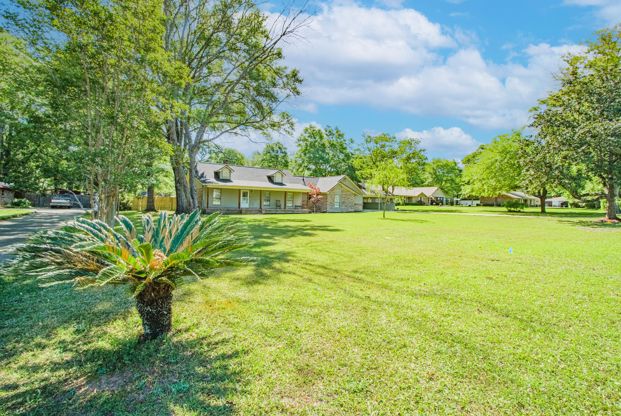 6039 Blueberry Ln, Crestview FL  32536-9071 exterior