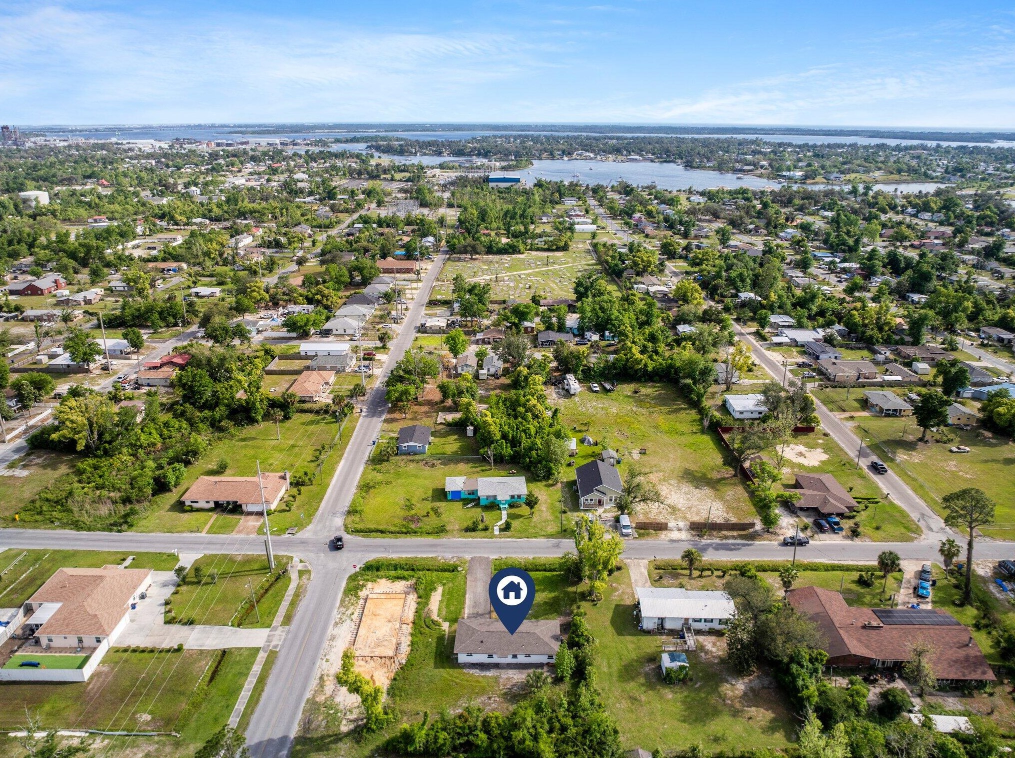 1621 9th St, Panama City FL  32401-4544 exterior