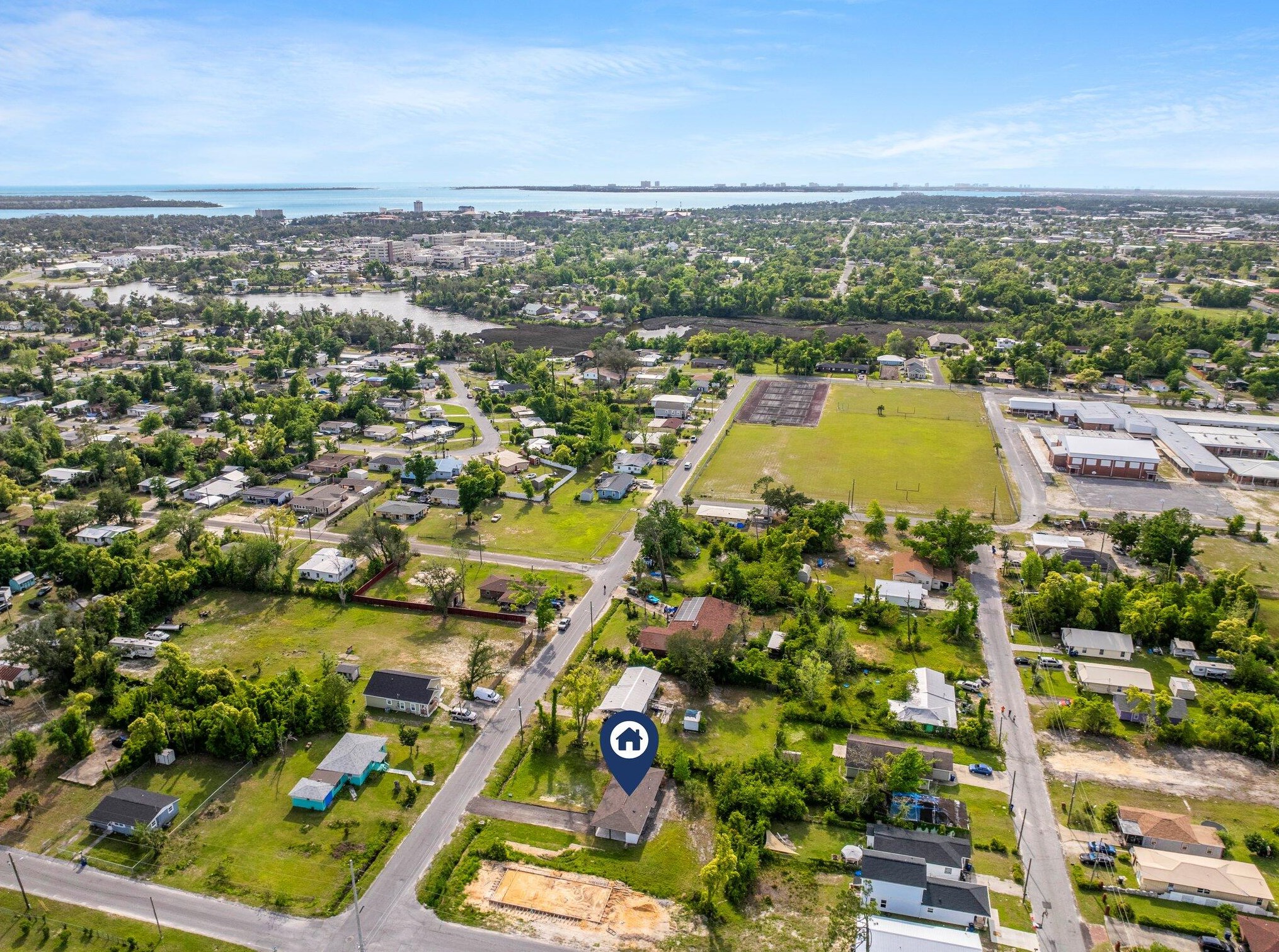 1621 9th St, Panama City FL  32401-4544 exterior