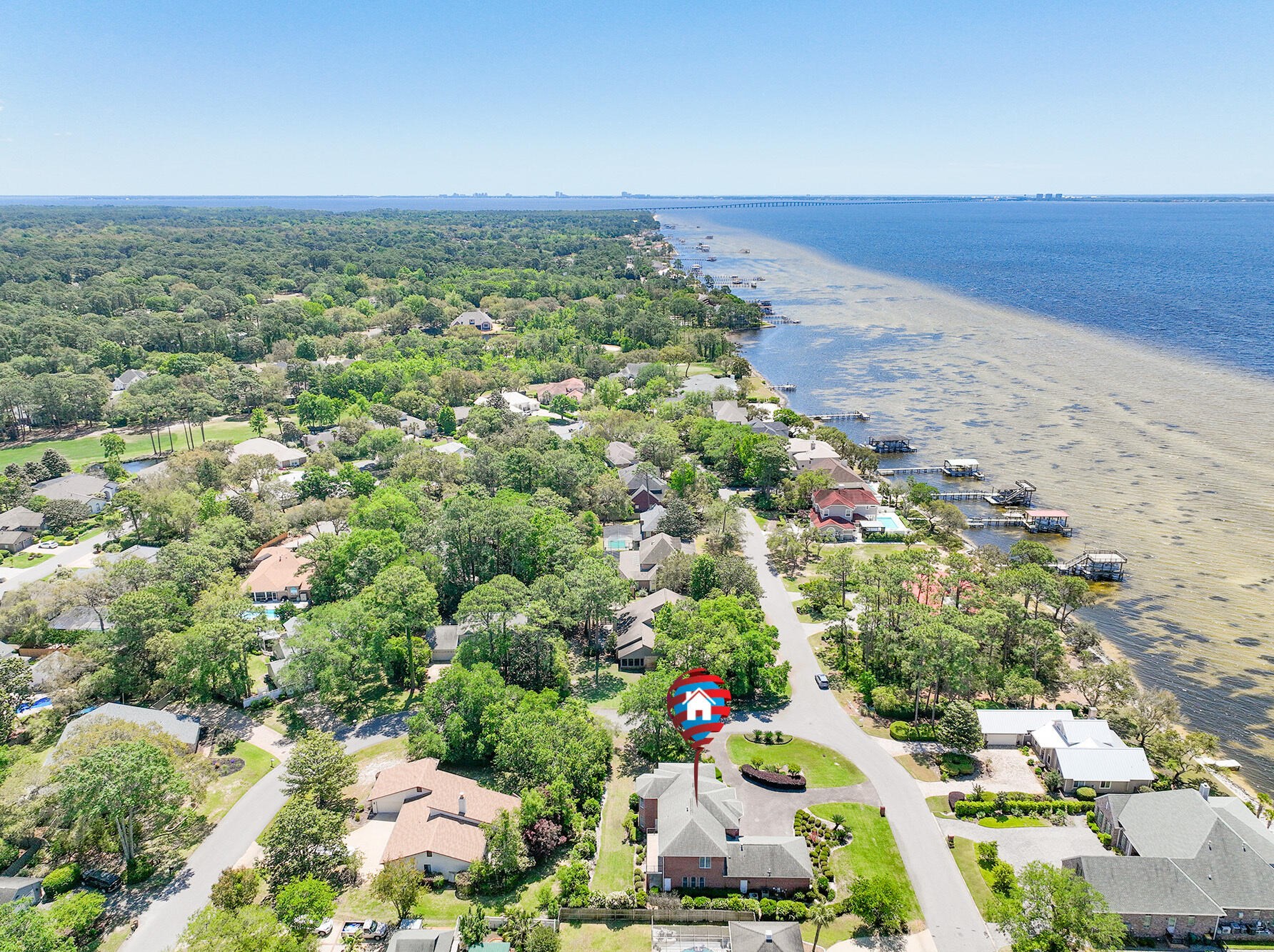 1348 Windward Cir, Niceville FL  32578-4309 exterior