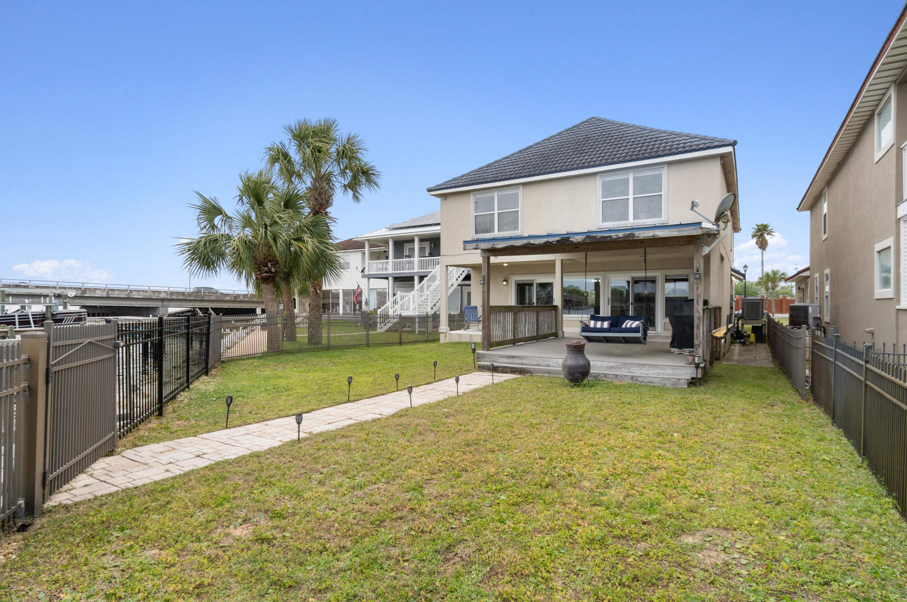 907 Lighthouse Rd, Fort Walton Beach FL  32547-3914 exterior