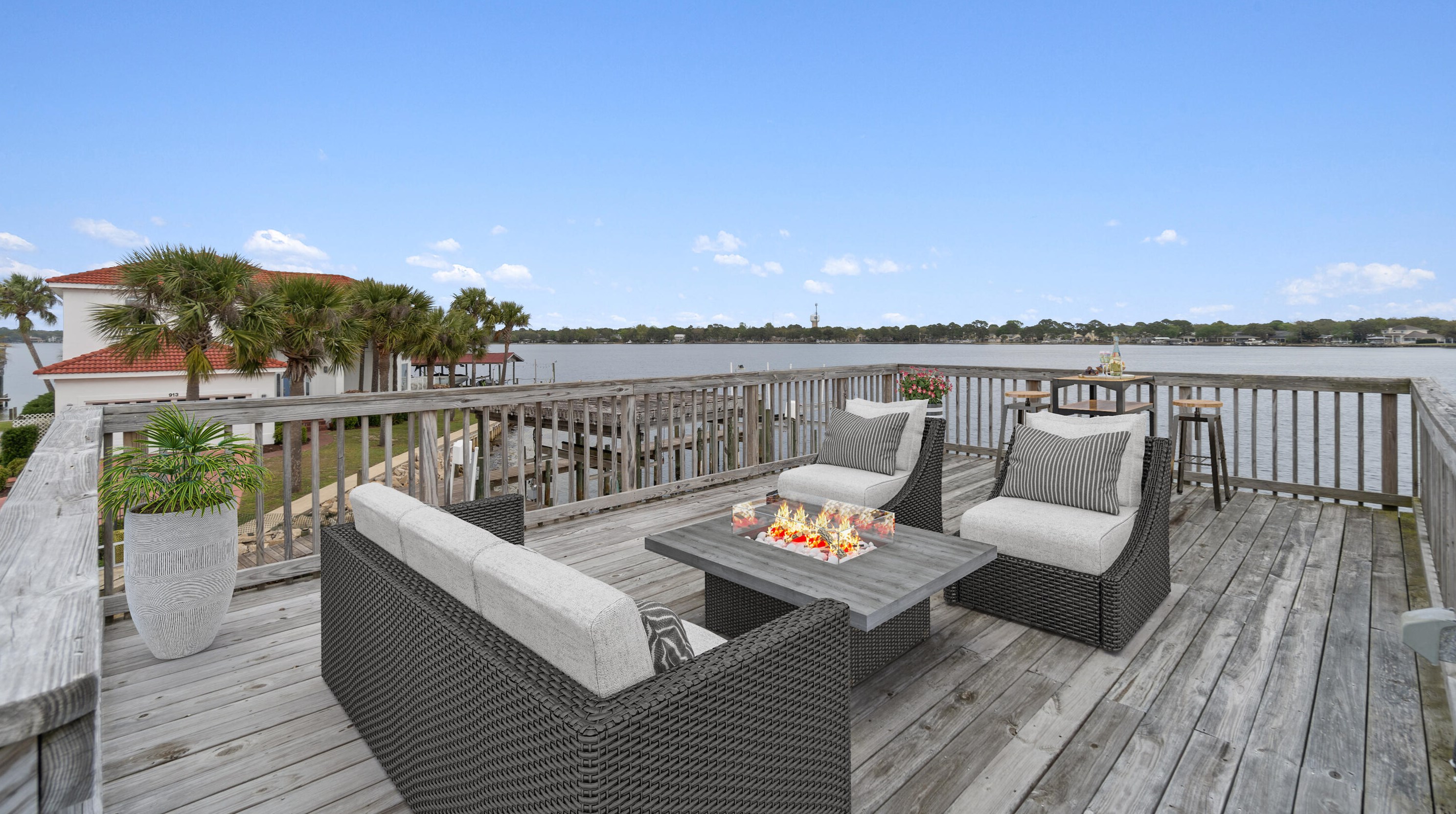 907 Lighthouse Rd, Fort Walton Beach FL  32547-3914 exterior