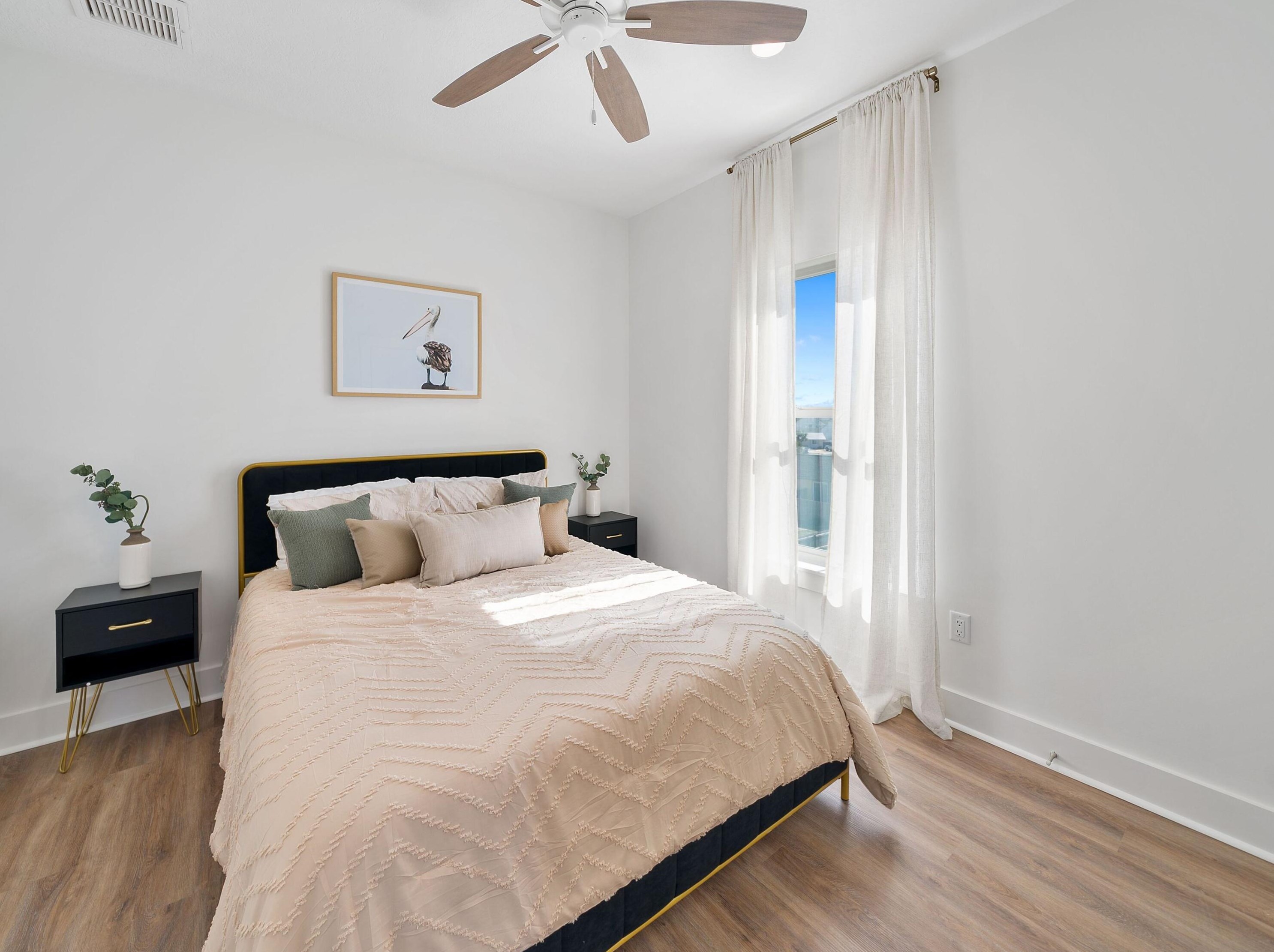 5300 Thomas Dr, Panama City FL 32408-6125 exterior