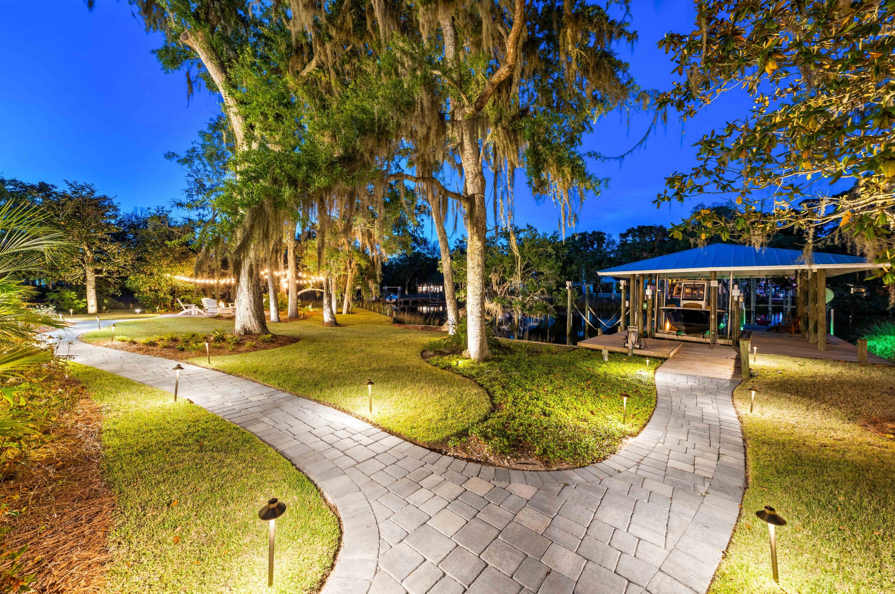 85 Beacon Point Dr, Santa Rosa Beach FL  32459-2611 exterior