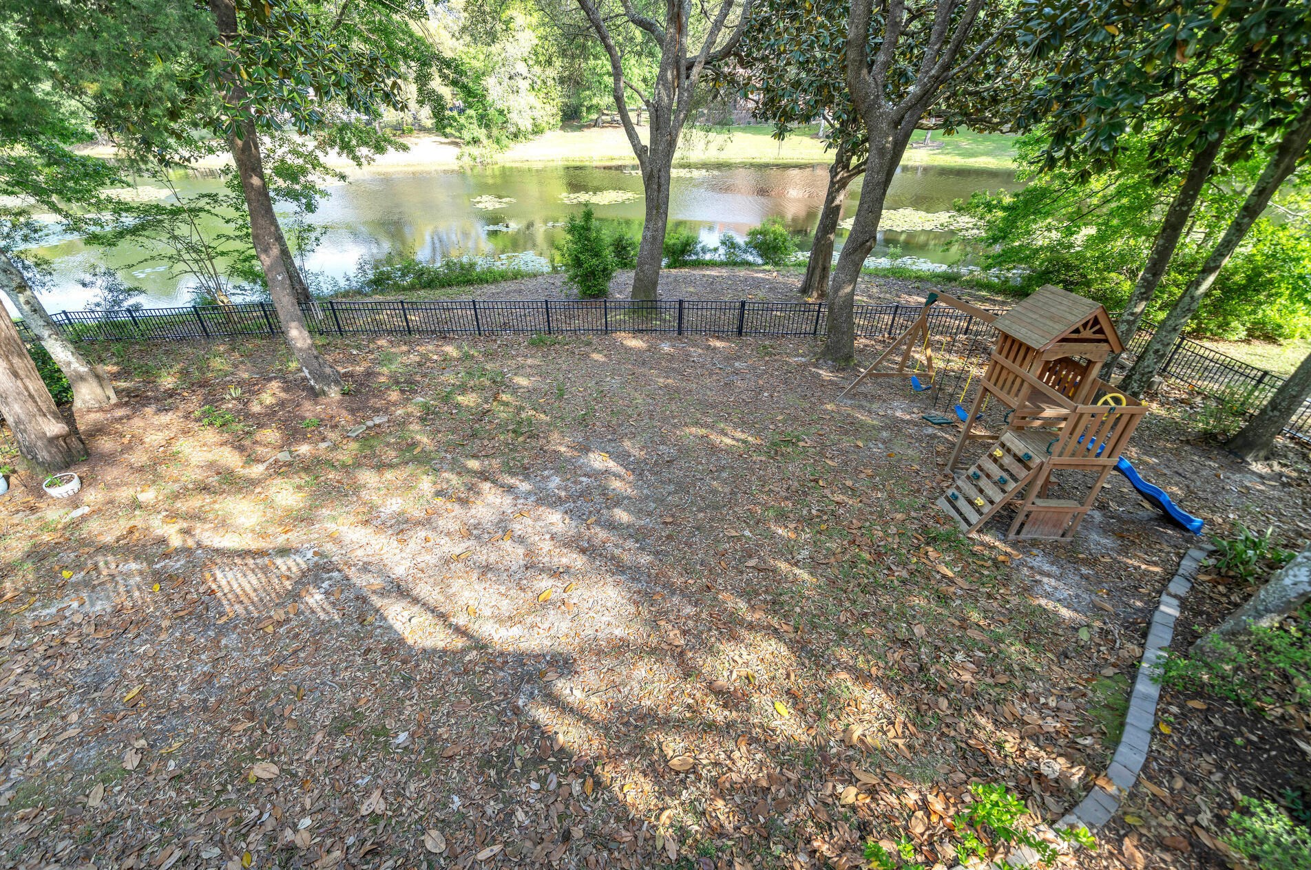 344 Oaklake Ln, Niceville FL  32578-4400 exterior