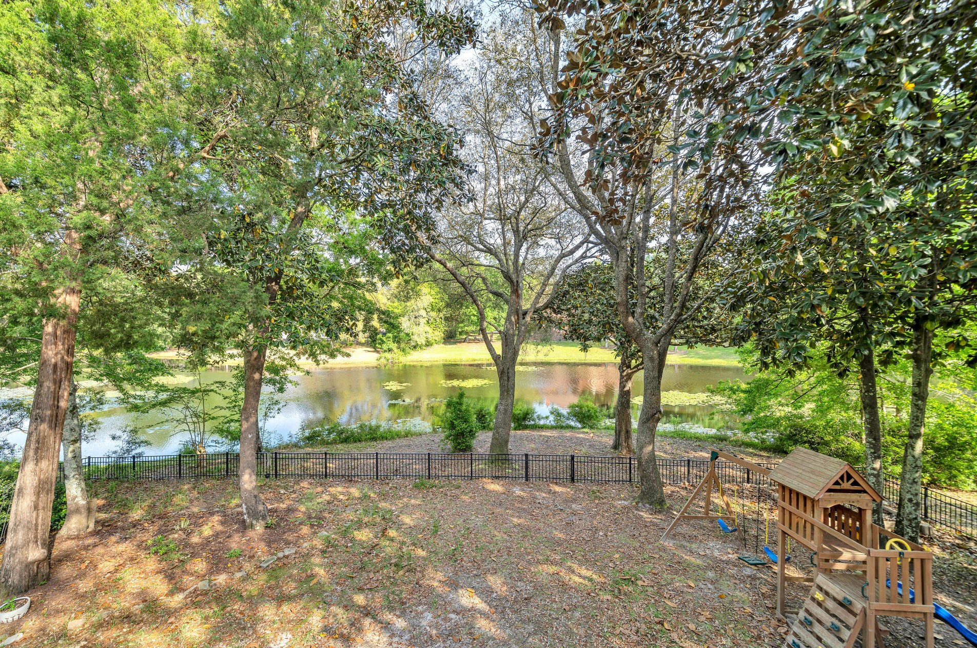 344 Oaklake Ln, Niceville FL  32578-4400 exterior