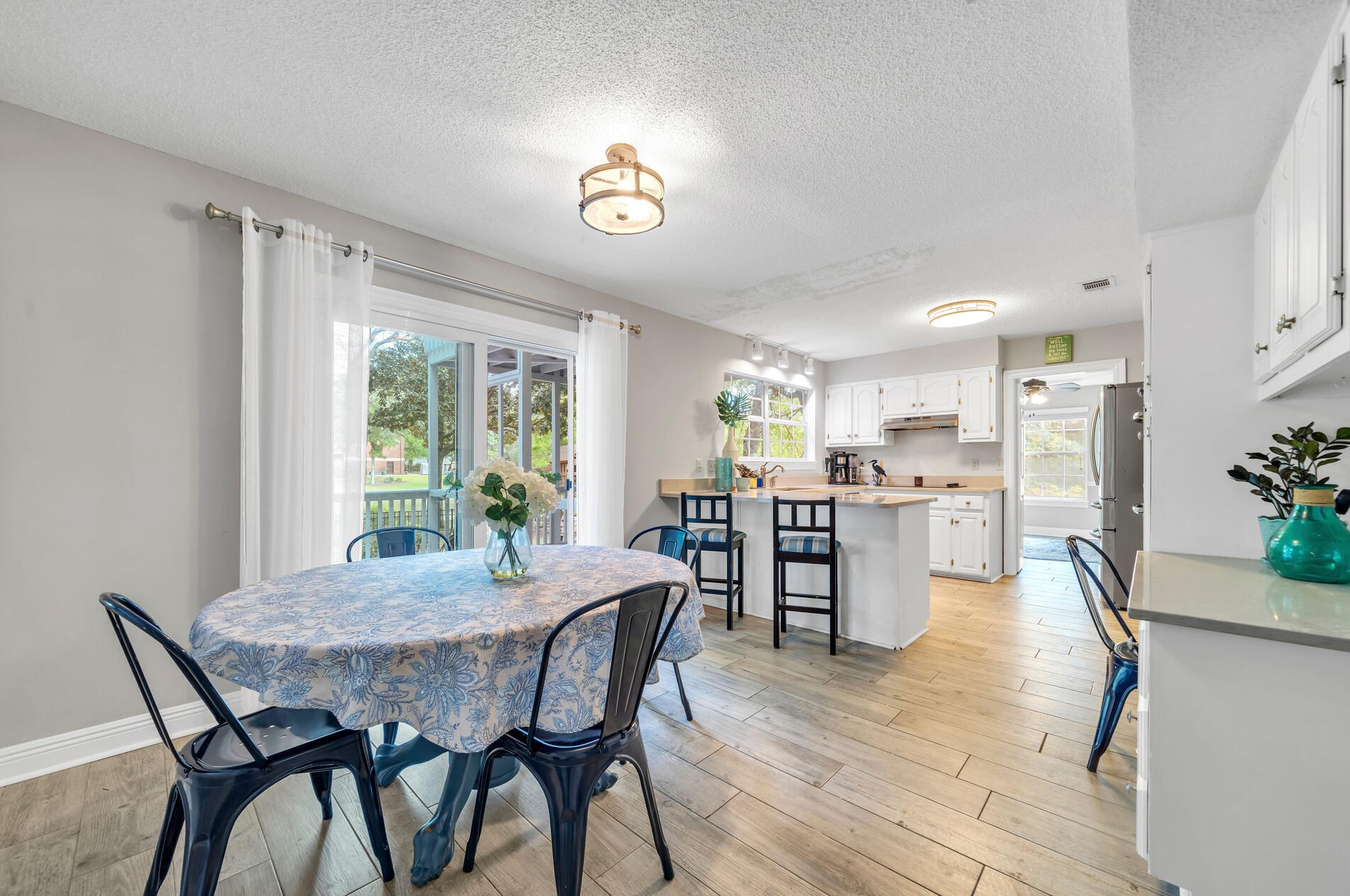 344 Oaklake Ln, Niceville FL  32578-4400 exterior