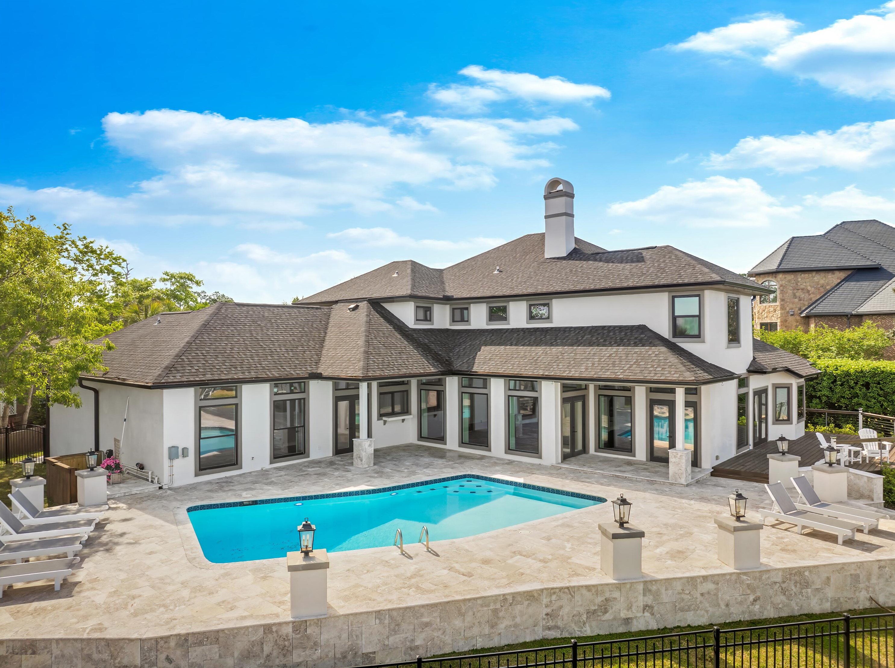 3301 Harbour Pl, Panama City FL 32405-1638 exterior